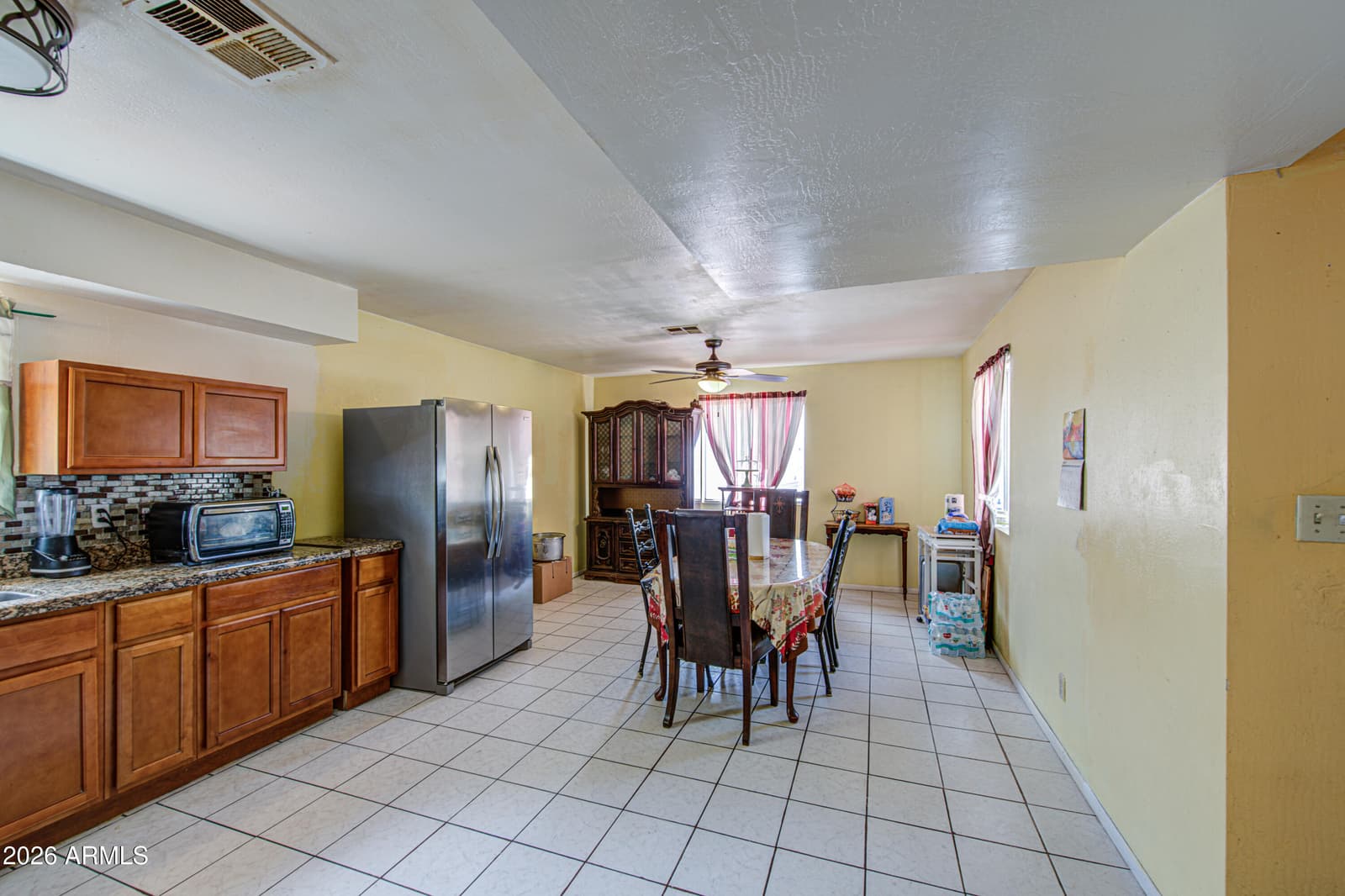 425 S 7th Street, Avondale, AZ 85323 — photo 11 of 35