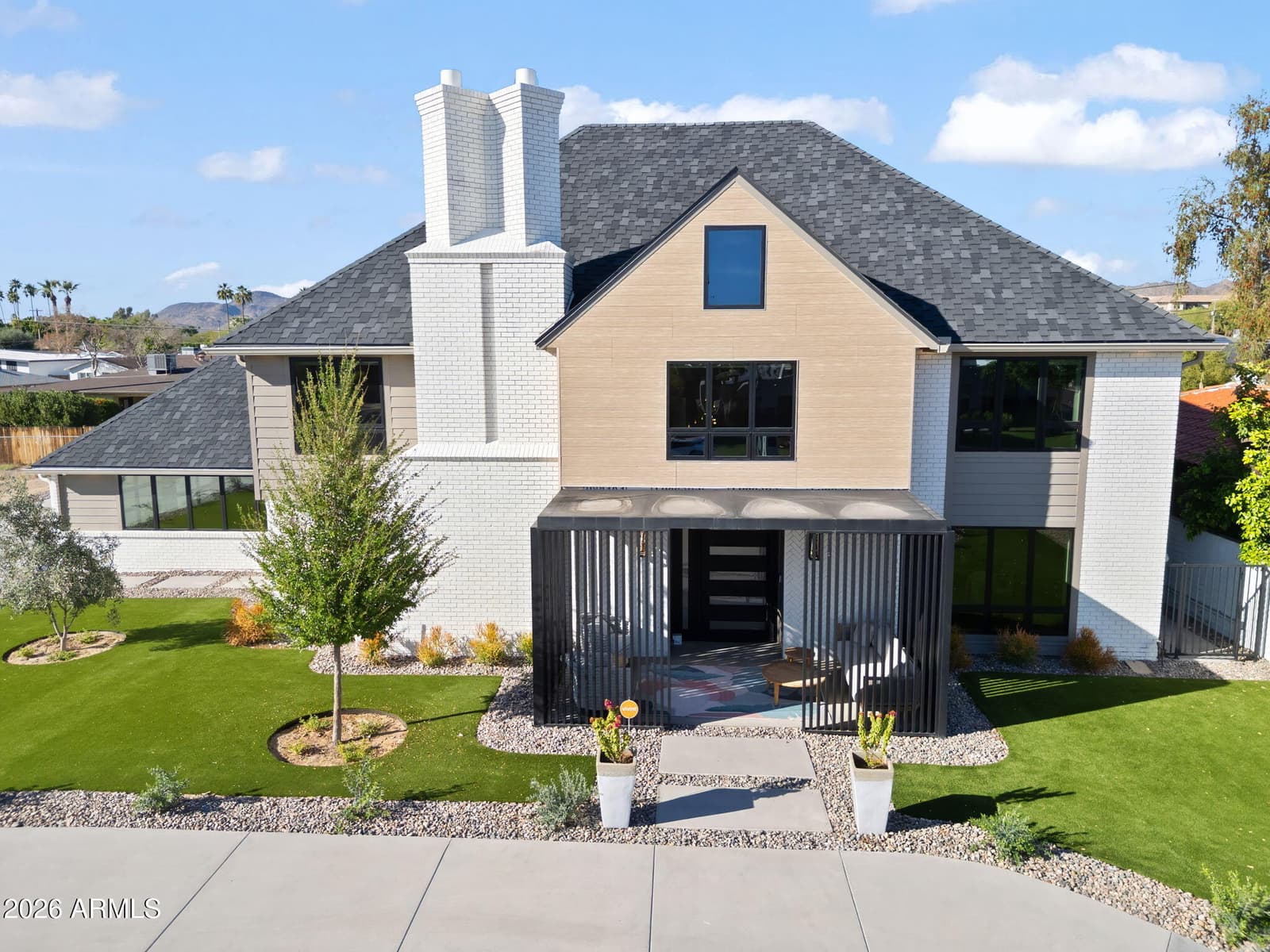 910 E Kaler Drive, Phoenix, AZ 85020 — photo 4 of 53