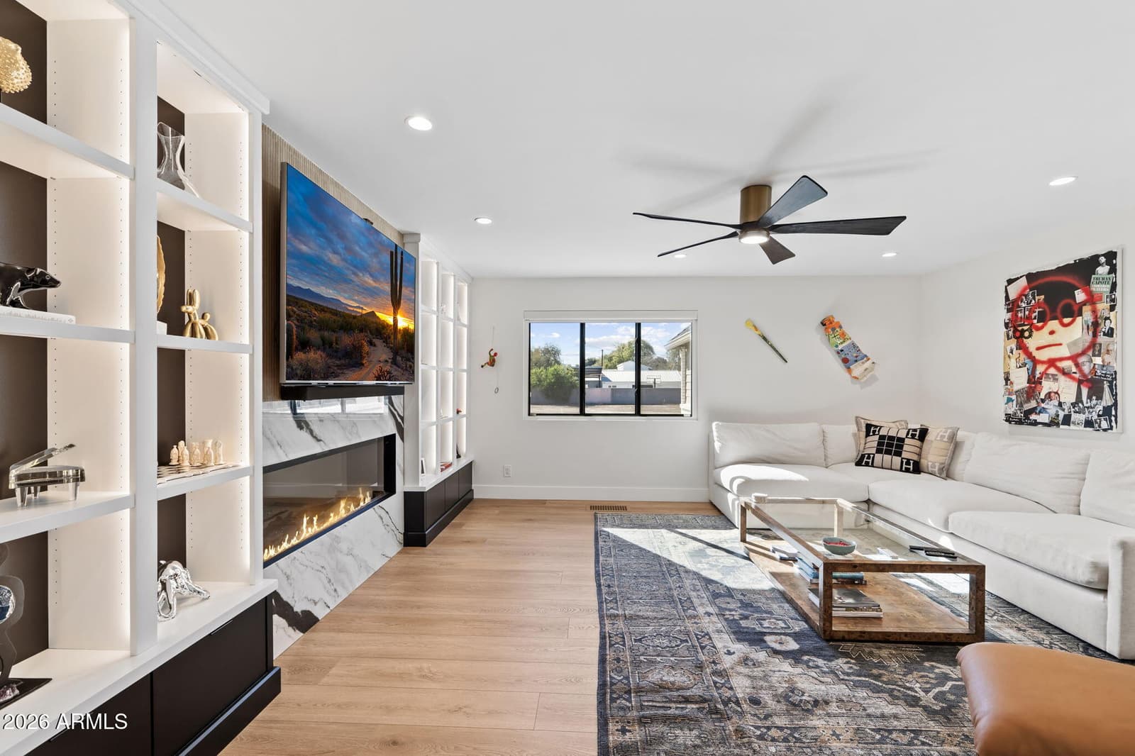 910 E Kaler Drive, Phoenix, AZ 85020 — photo 12 of 53