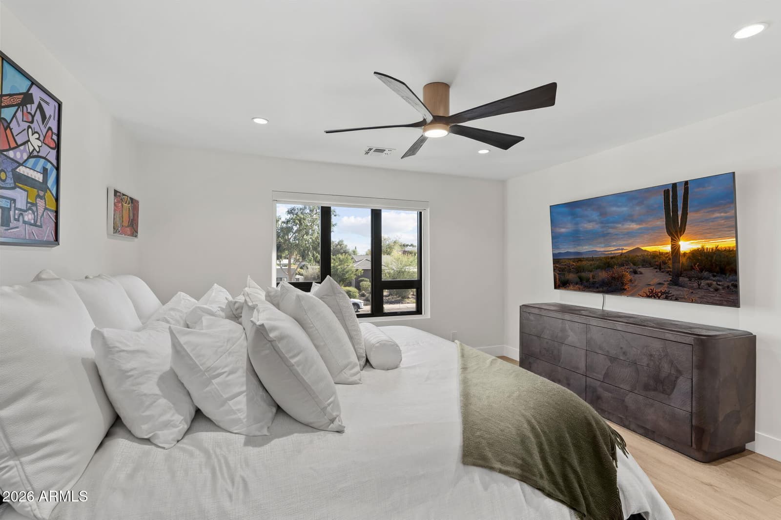 910 E Kaler Drive, Phoenix, AZ 85020 — photo 18 of 53