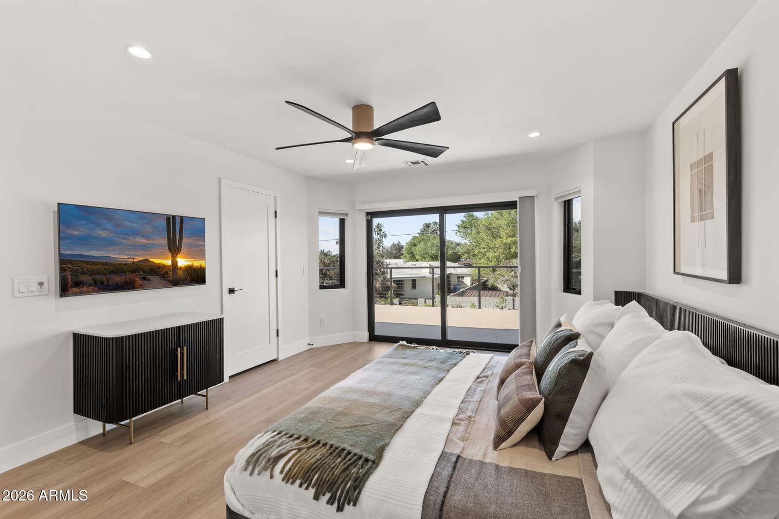 910 E Kaler Drive, Phoenix, AZ 85020 — photo 43 of 53