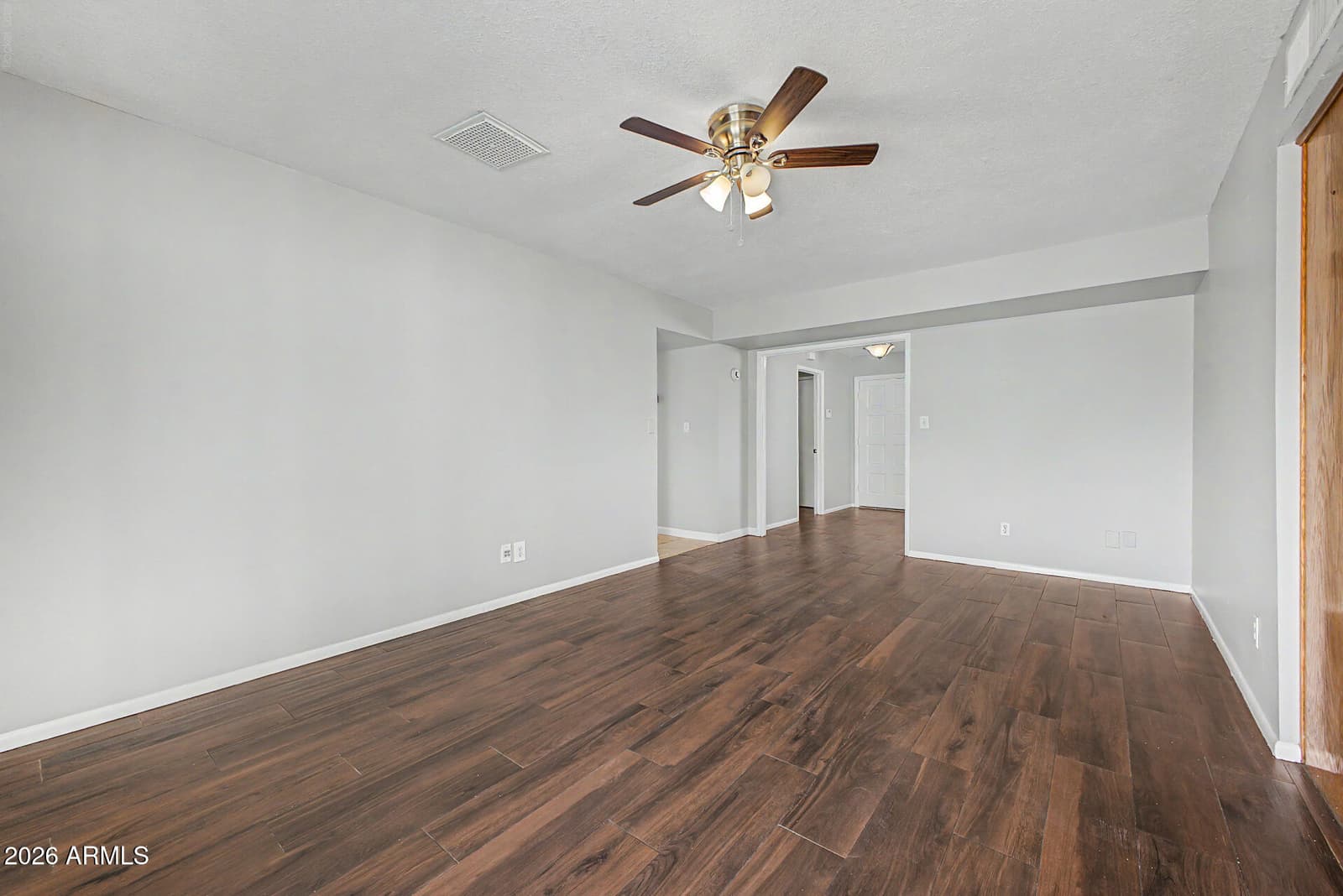 7313 N 46th Circle, Glendale, AZ 85301 — photo 13 of 35