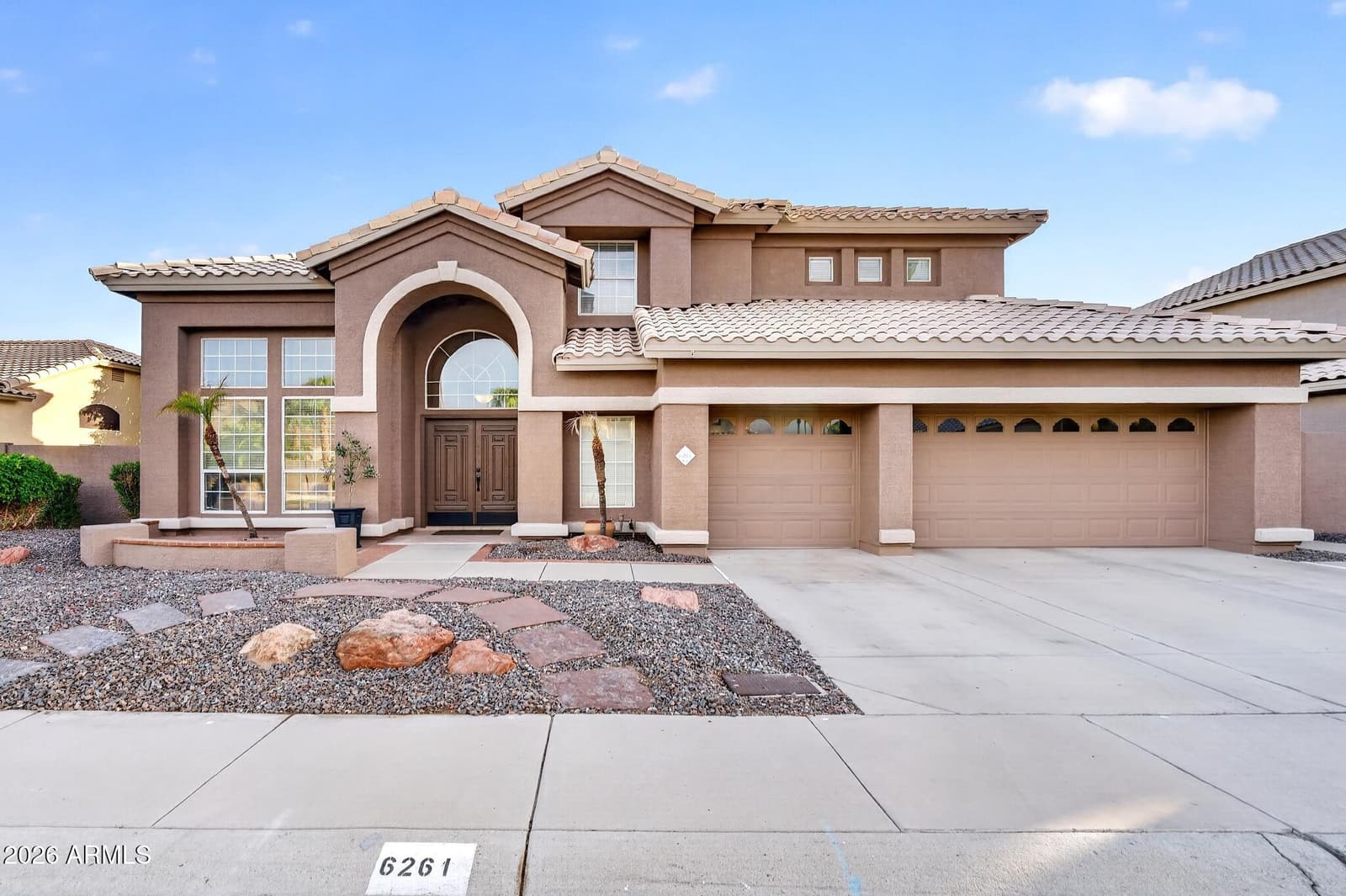 6261 W Louise Drive, Glendale, AZ 85310 — photo 1 of 63