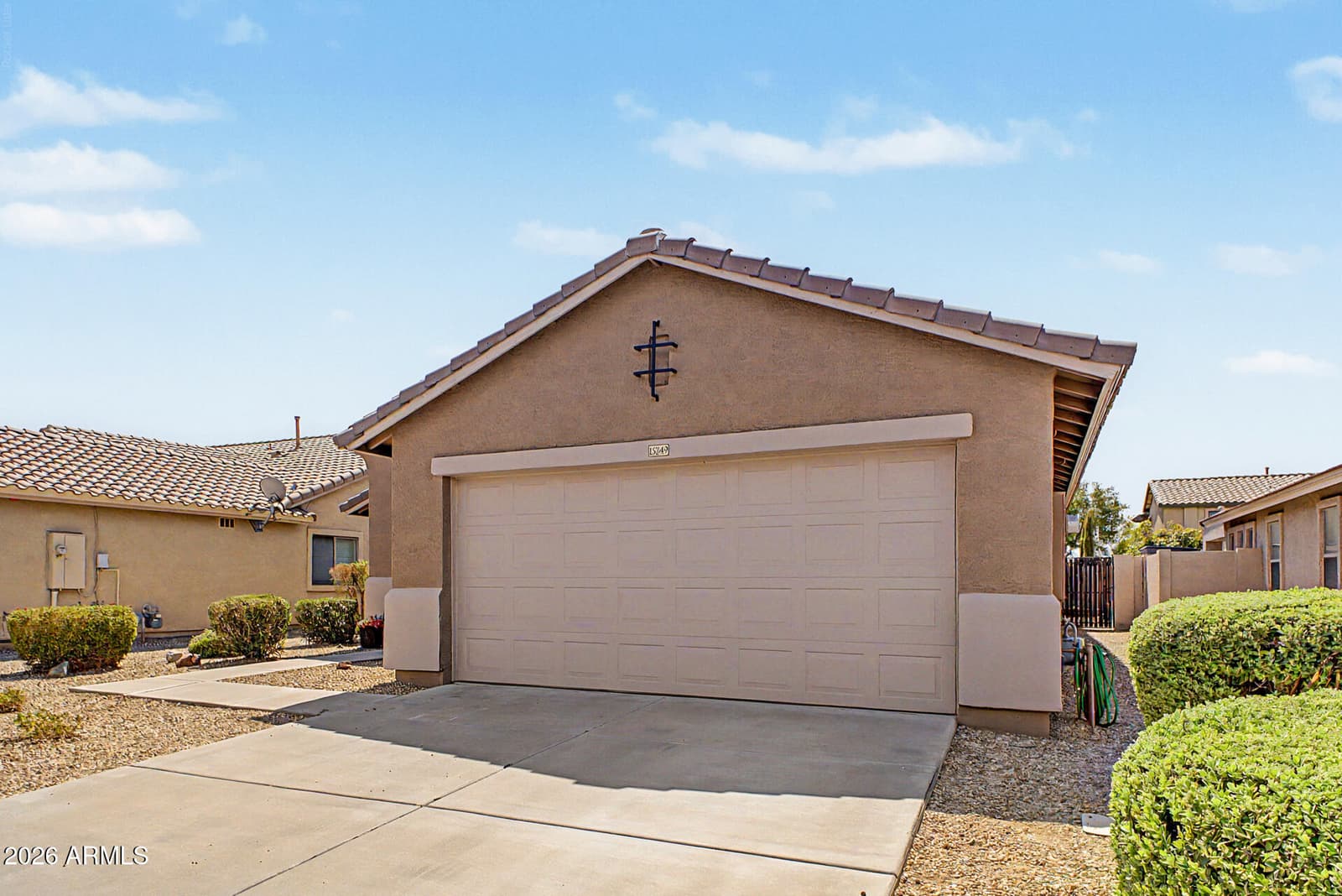 15249 W Post Drive, Surprise, AZ 85374 — photo 6 of 43