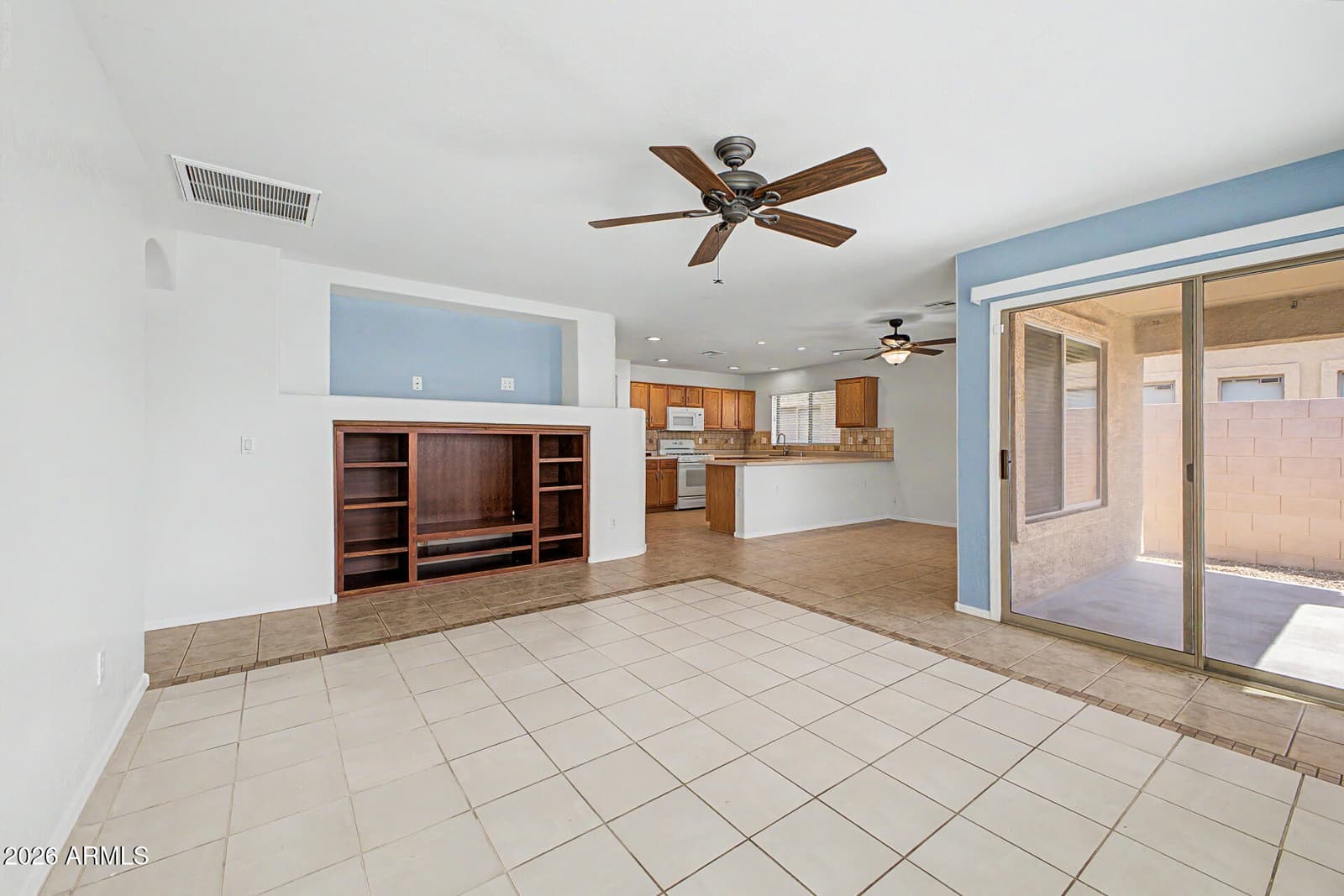 15249 W Post Drive, Surprise, AZ 85374 — photo 15 of 43