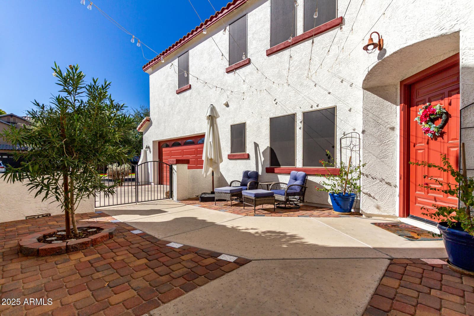 6233 S Rochester Drive, Gilbert, AZ 85298 — photo 5 of 58