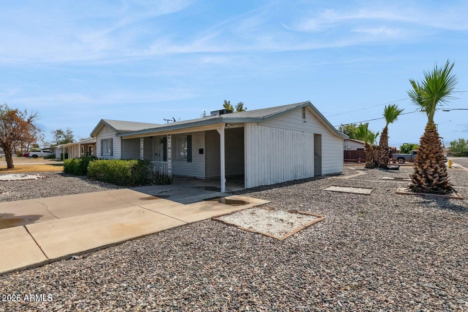11135 W Florida Avenue, Youngtown, AZ 85363 — photo 4 of 28