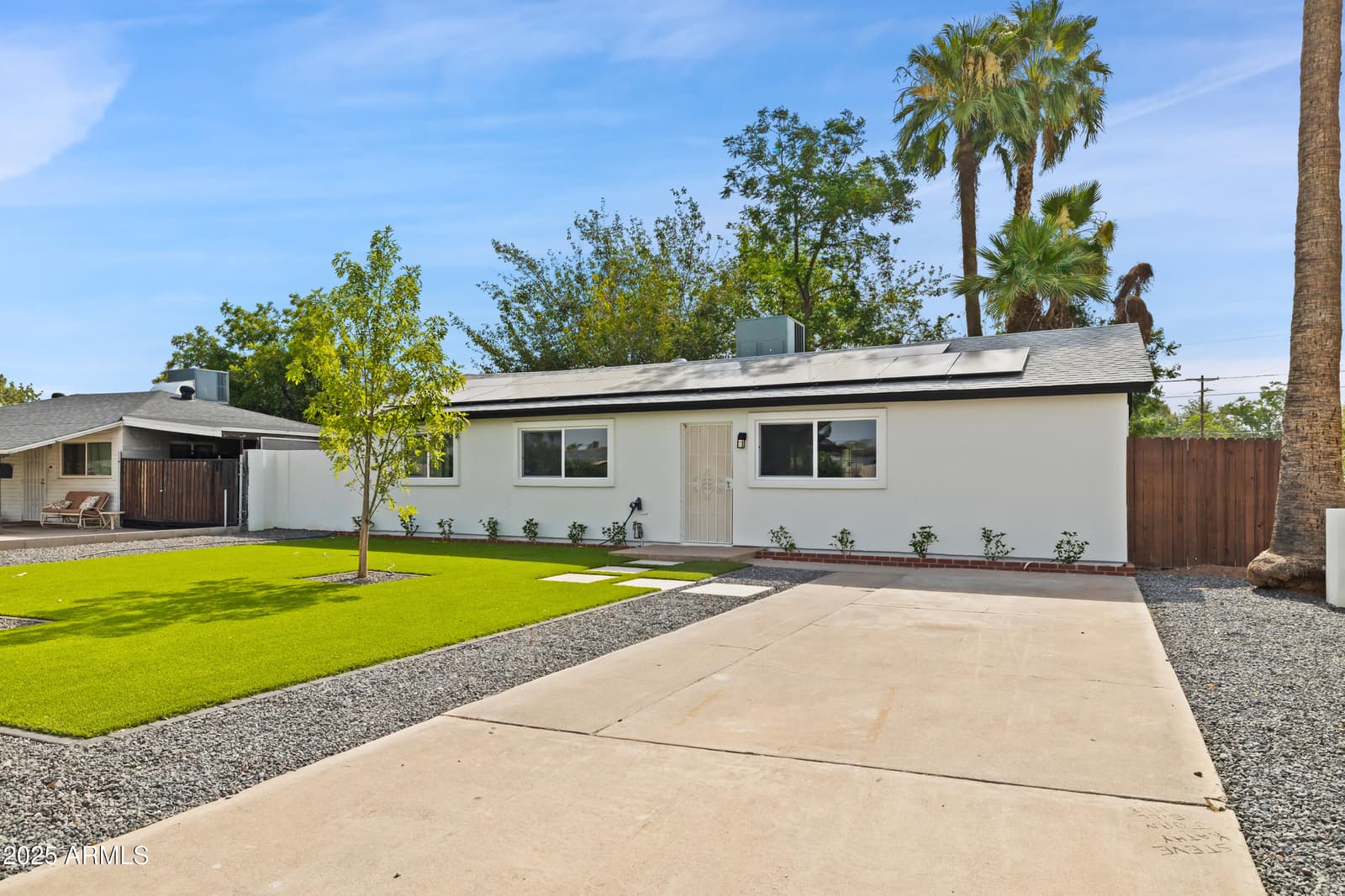 2201 N 29th Place, Phoenix, AZ 85008 — photo 35 of 37