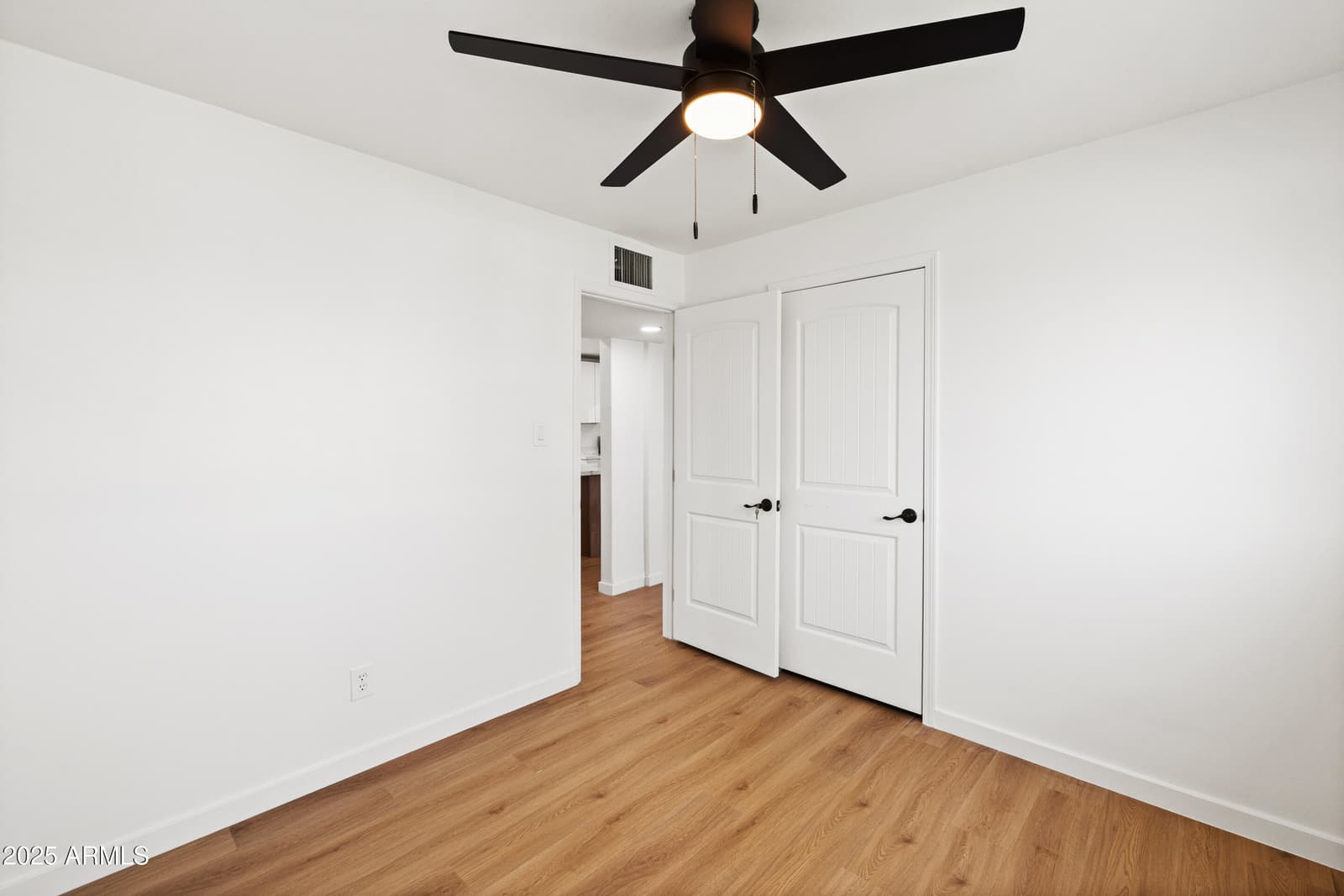 2201 N 29th Place, Phoenix, AZ 85008 — photo 24 of 37
