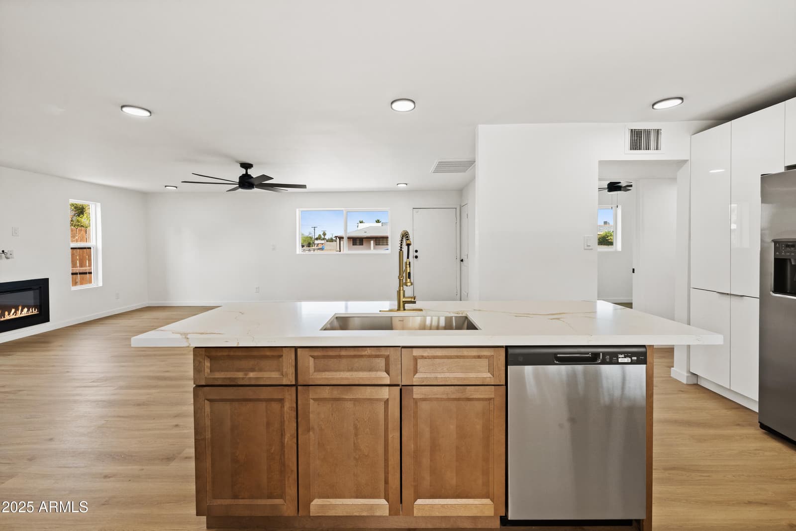2201 N 29th Place, Phoenix, AZ 85008 — photo 25 of 37