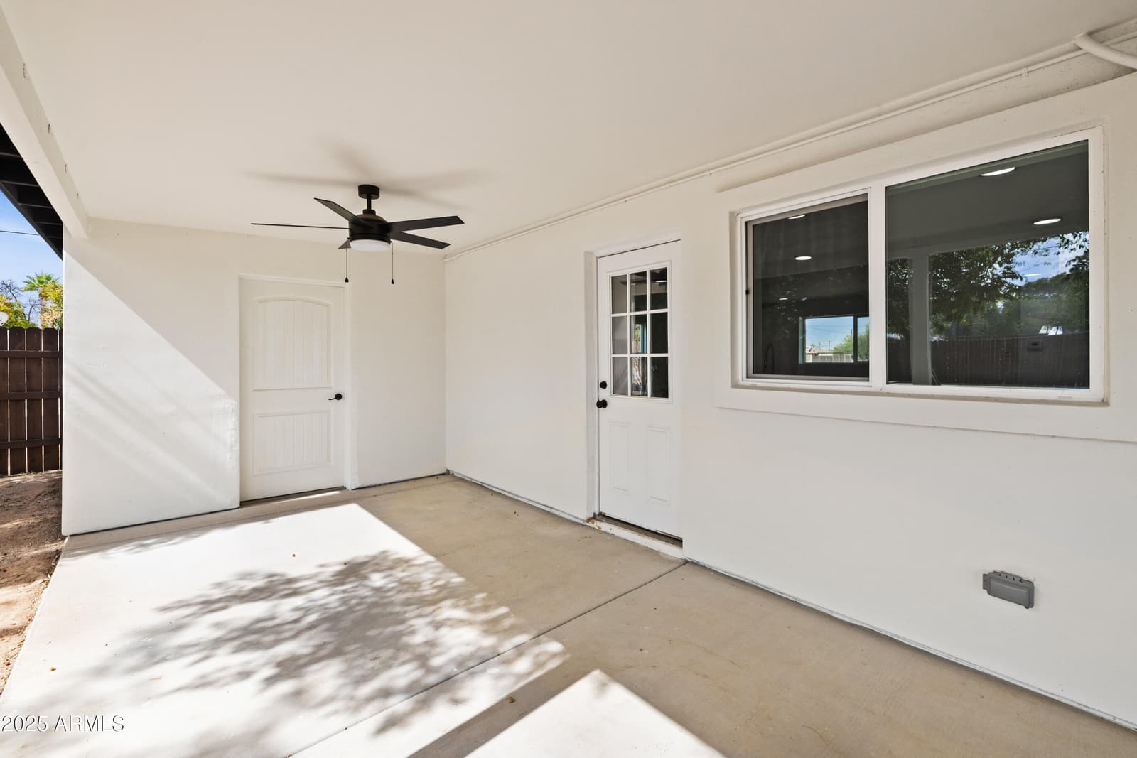 2201 N 29th Place, Phoenix, AZ 85008 — photo 30 of 37