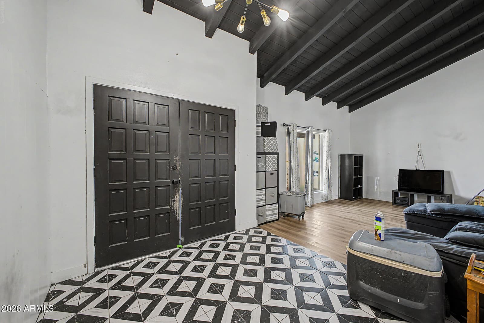 3933 W Sharon Avenue, Phoenix, AZ 85029 — photo 4 of 27