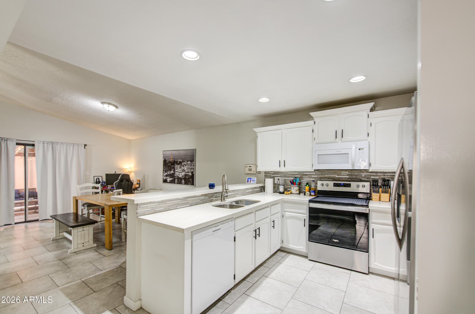 10025 W Sells Drive, Phoenix, AZ 85037 — photo 3 of 25