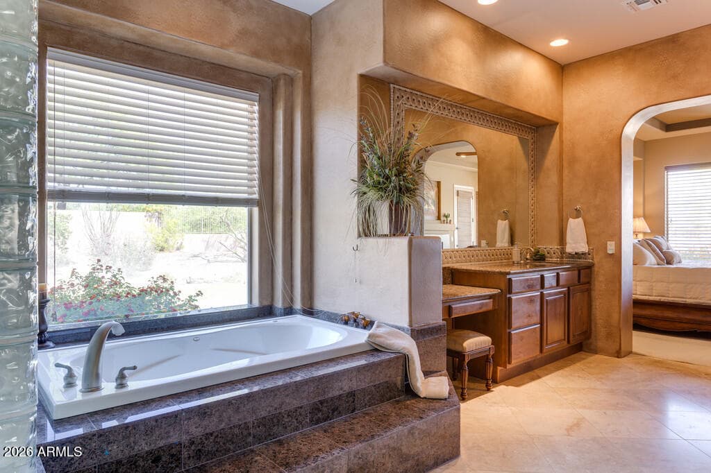 8309 E Eagle Feather Road, Scottsdale, AZ 85266 — photo 13 of 44