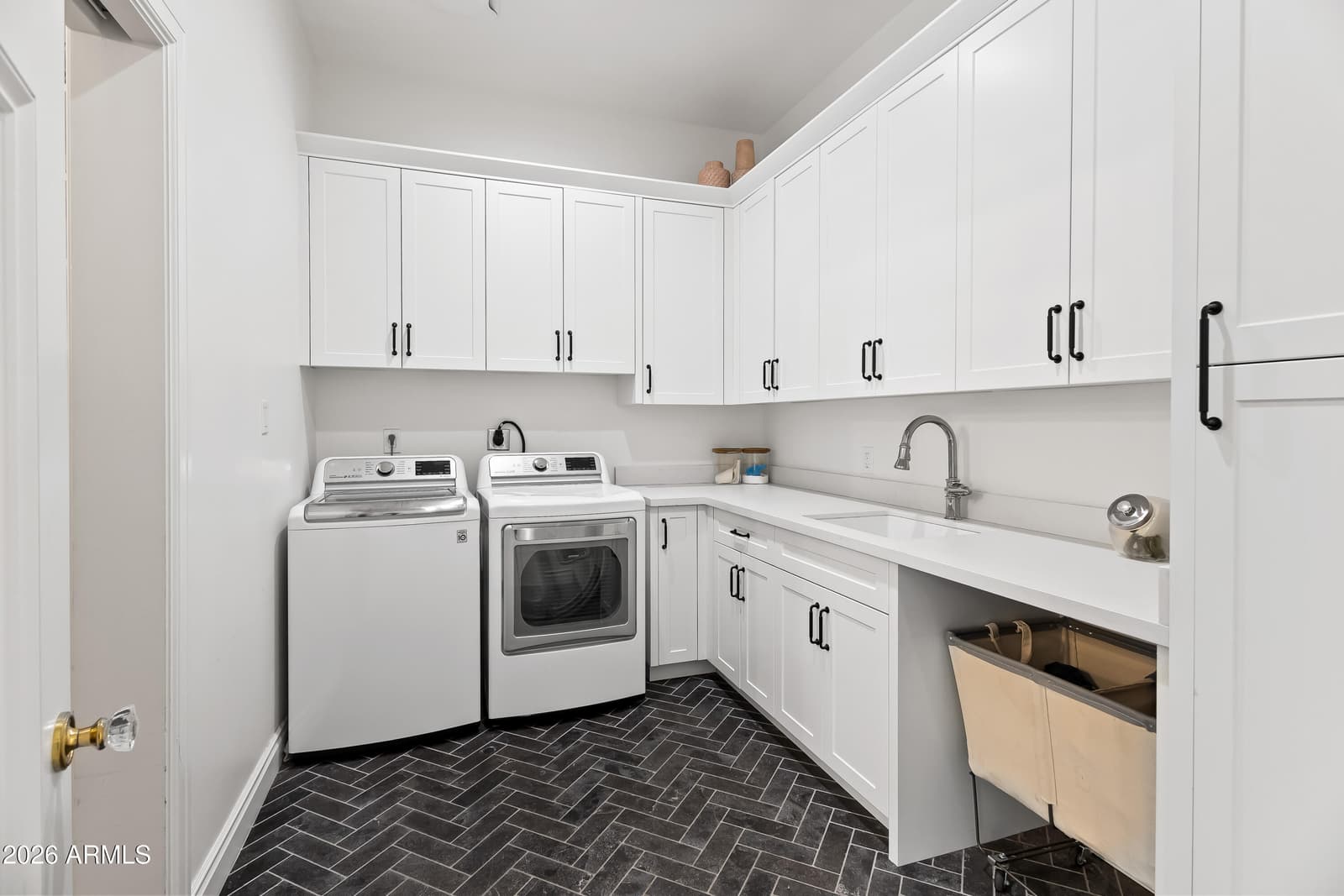 3216 N Manor Drive W, Phoenix, AZ 85014 — photo 40 of 51
