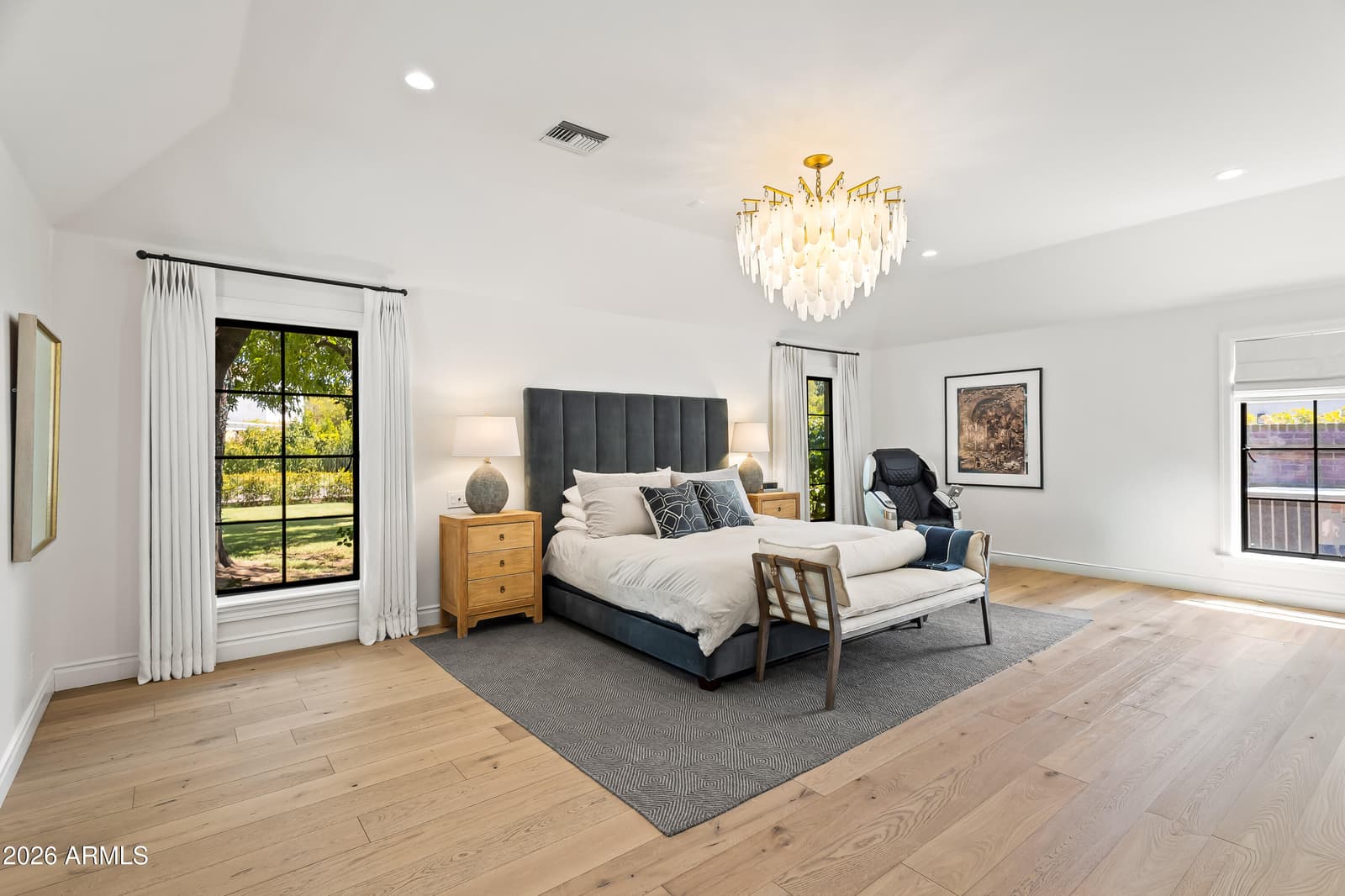 3216 N Manor Drive W, Phoenix, AZ 85014 — photo 21 of 51