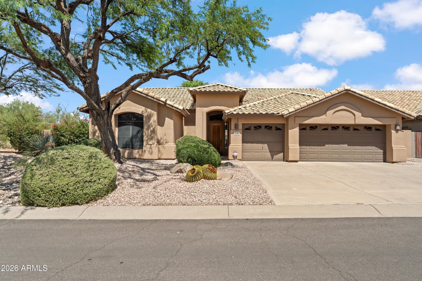 9330 E Sutherland Way, Scottsdale, AZ 85262 — photo 1 of 36