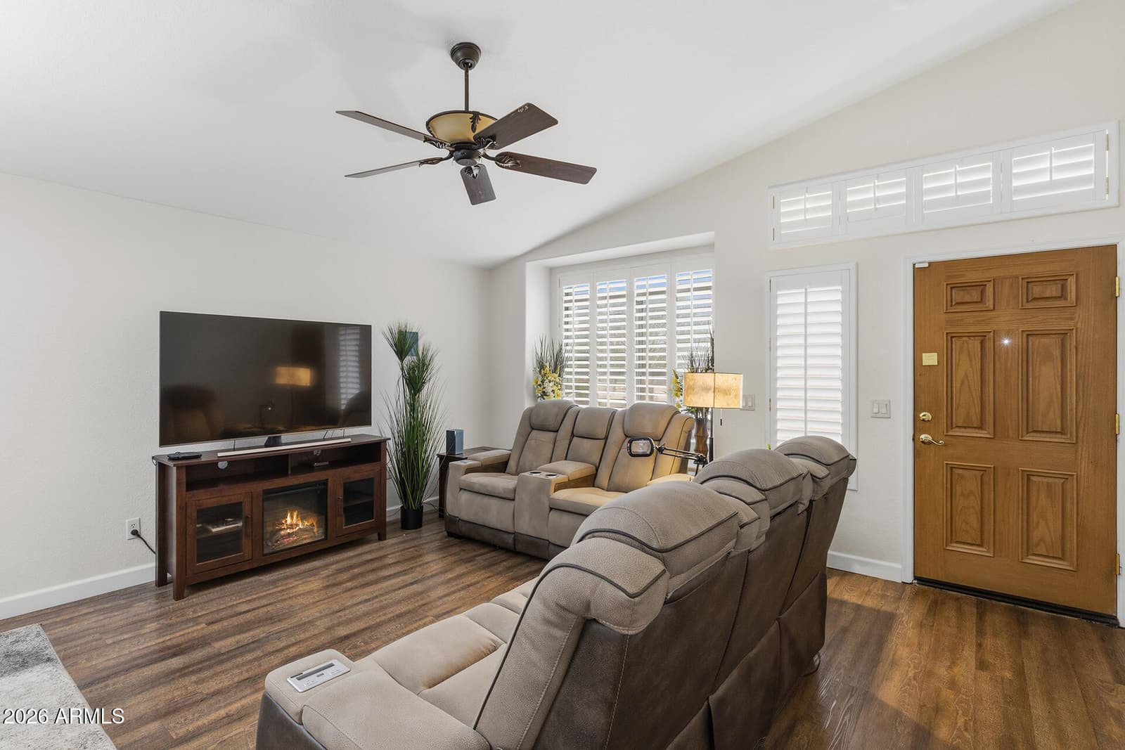 8802 W Kings Avenue, Peoria, AZ 85382 — photo 12 of 60