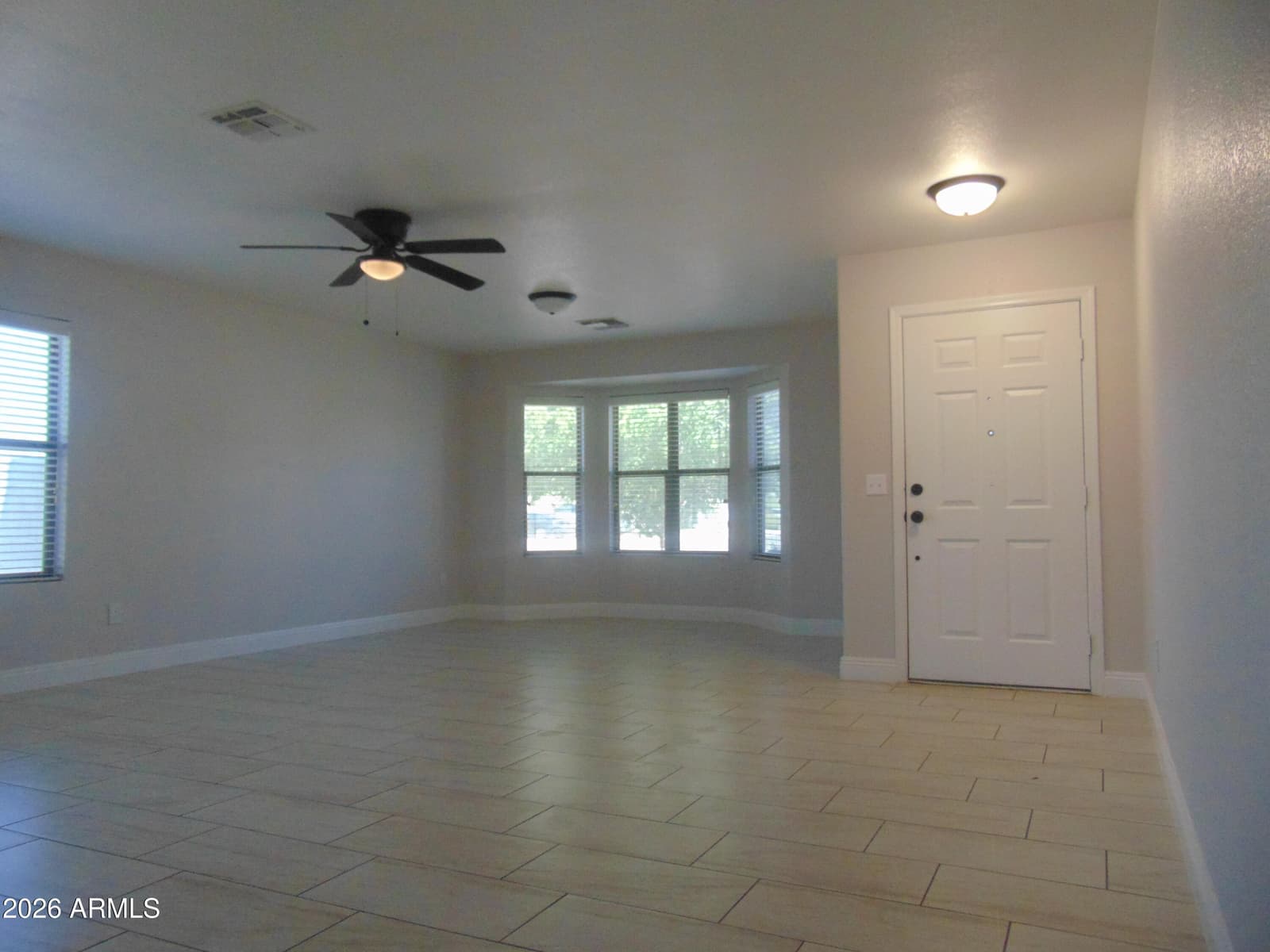 6672 S Vernon Drive, Chandler, AZ 85249 — photo 3 of 31