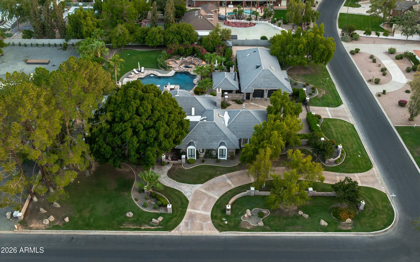 641 E San Pedro Avenue, Gilbert, AZ 85234 — photo 2 of 65