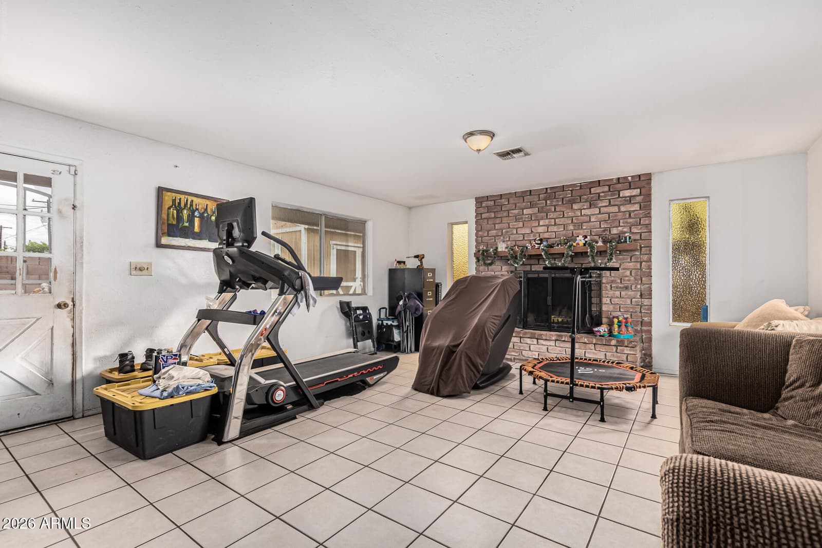 3631 W Myrtle Avenue, Phoenix, AZ 85051 — photo 4 of 51