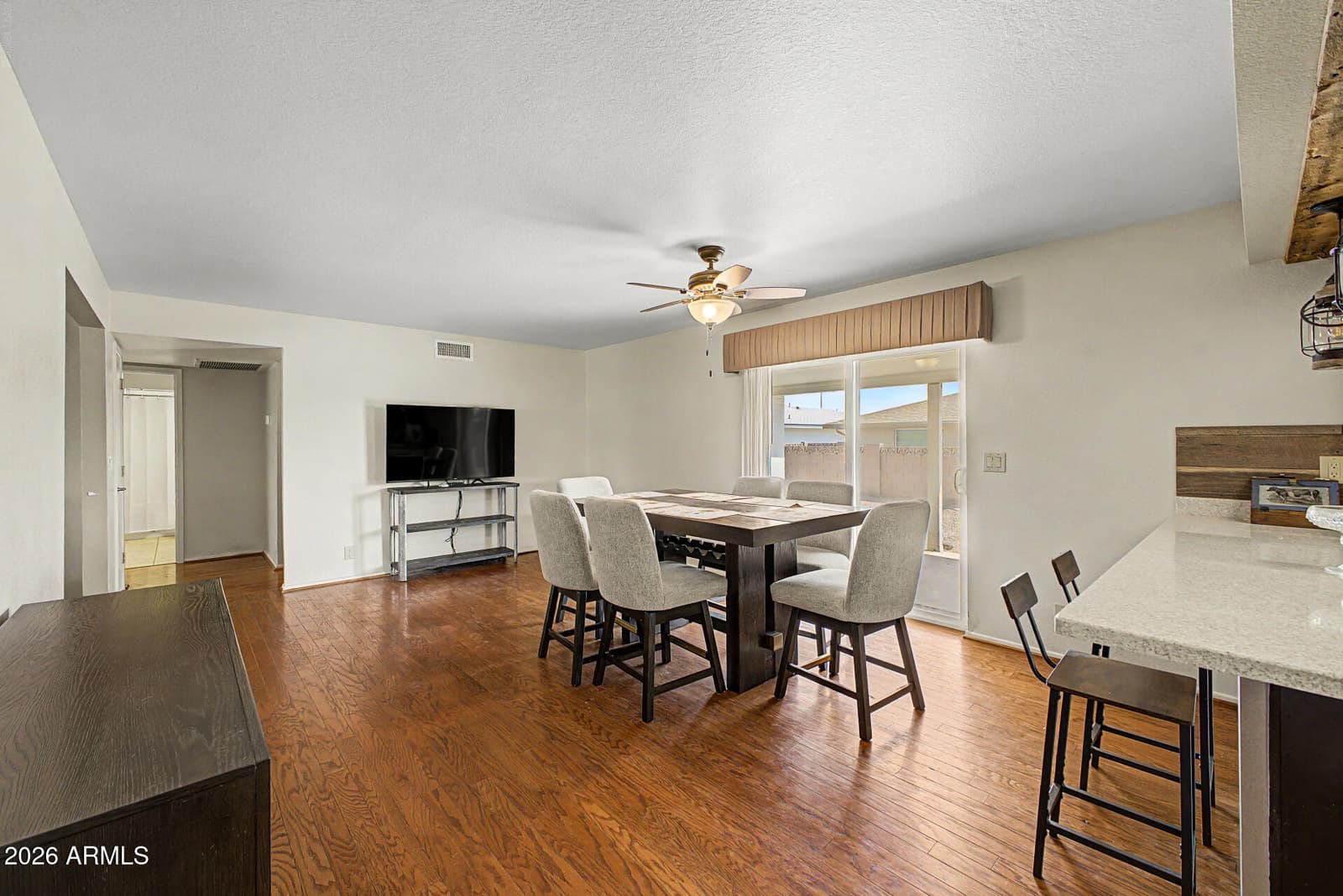 8239 E Navarro Avenue, Mesa, AZ 85209 — photo 13 of 90