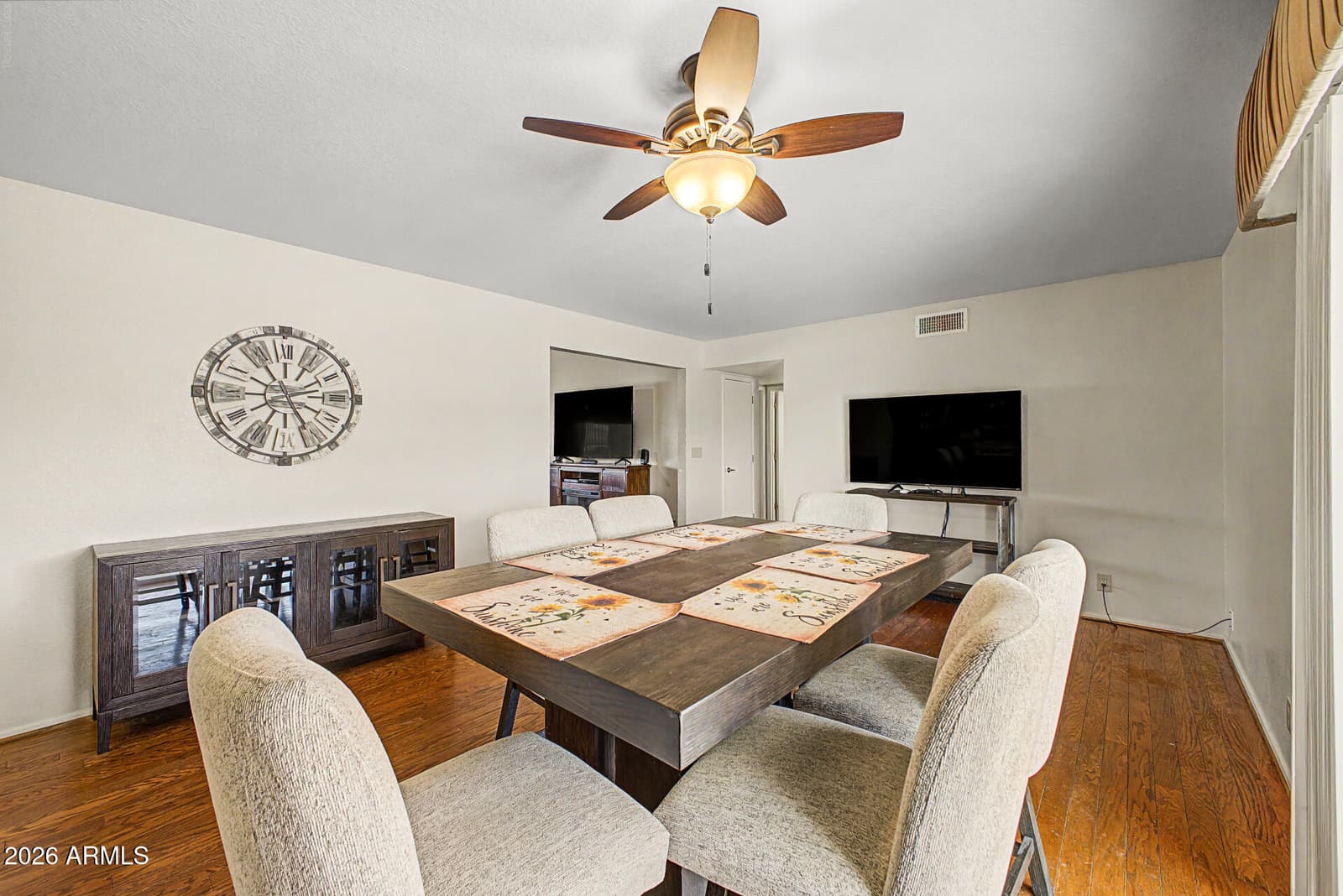 8239 E Navarro Avenue, Mesa, AZ 85209 — photo 14 of 90