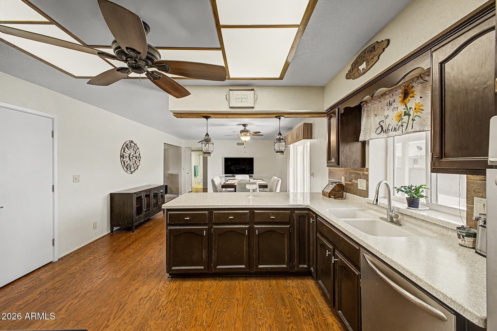 8239 E Navarro Avenue, Mesa, AZ 85209 — photo 18 of 90