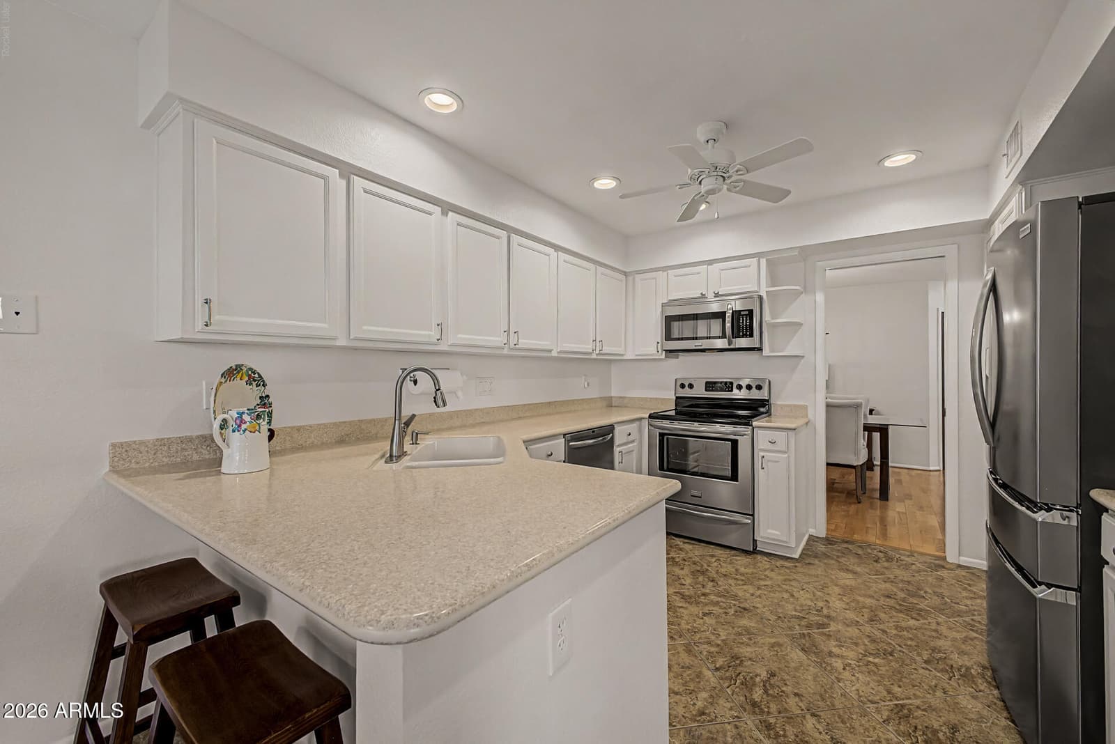 10099 E San Salvador Drive, Scottsdale, AZ 85258 — photo 13 of 48