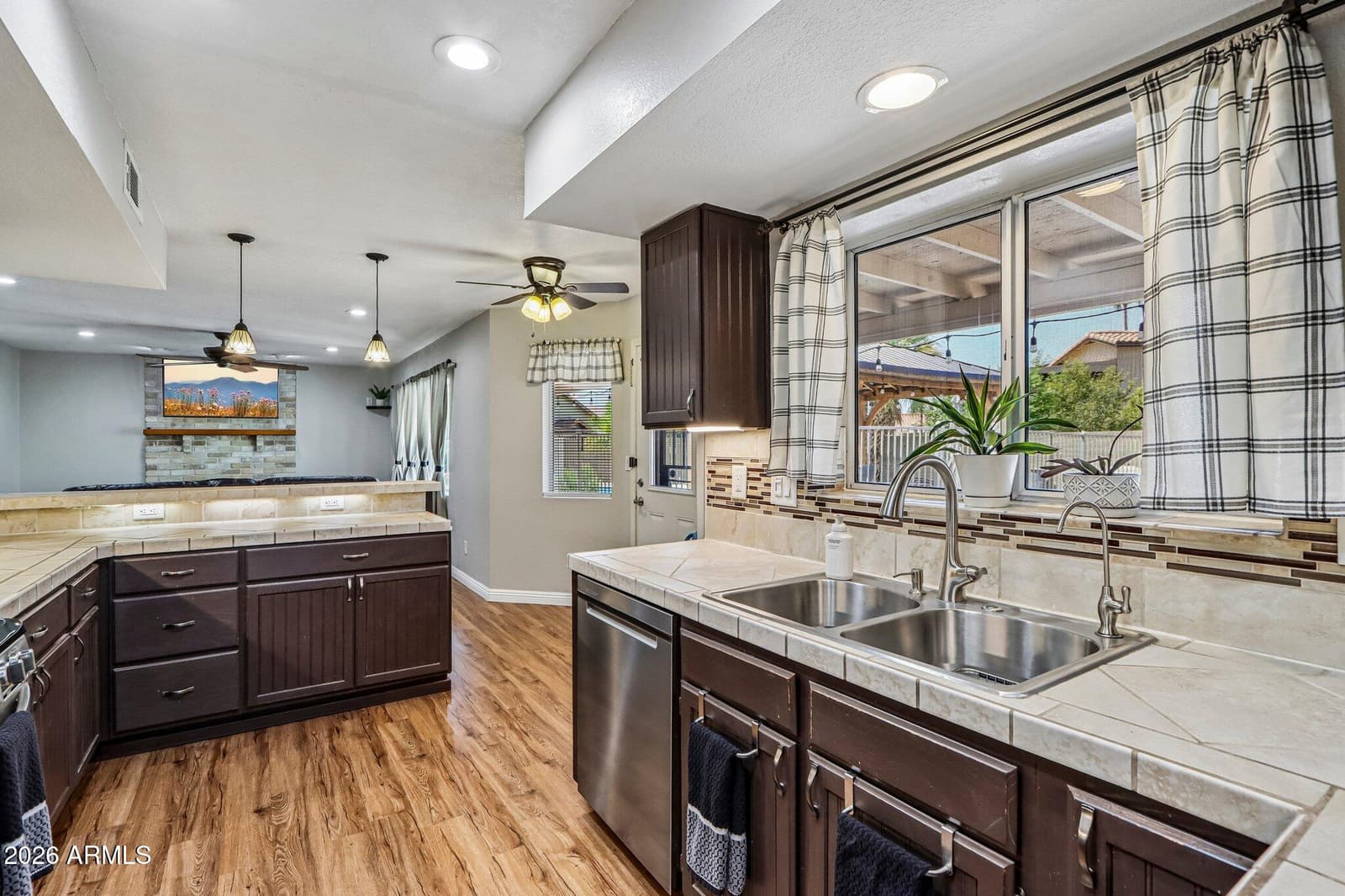 6932 W Charter Oak Road, Peoria, AZ 85381 — photo 13 of 58