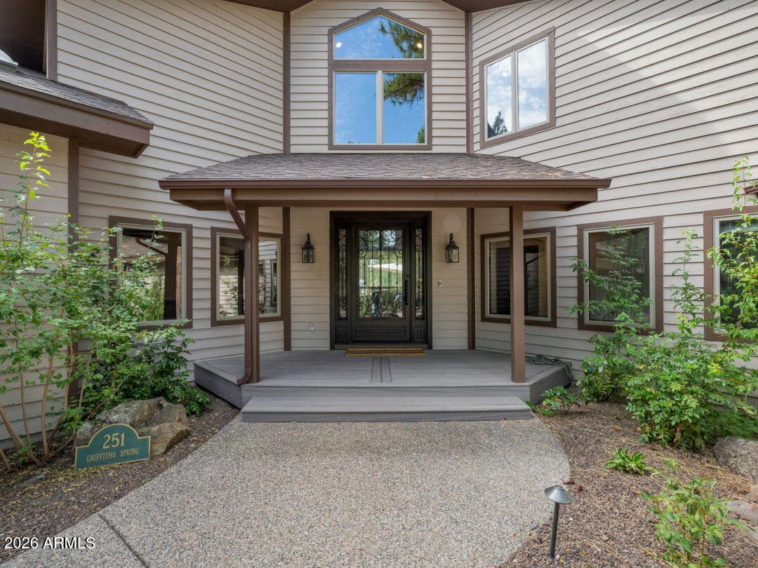 2563 Hart Merriam, Flagstaff, AZ 86005 — photo 2 of 93