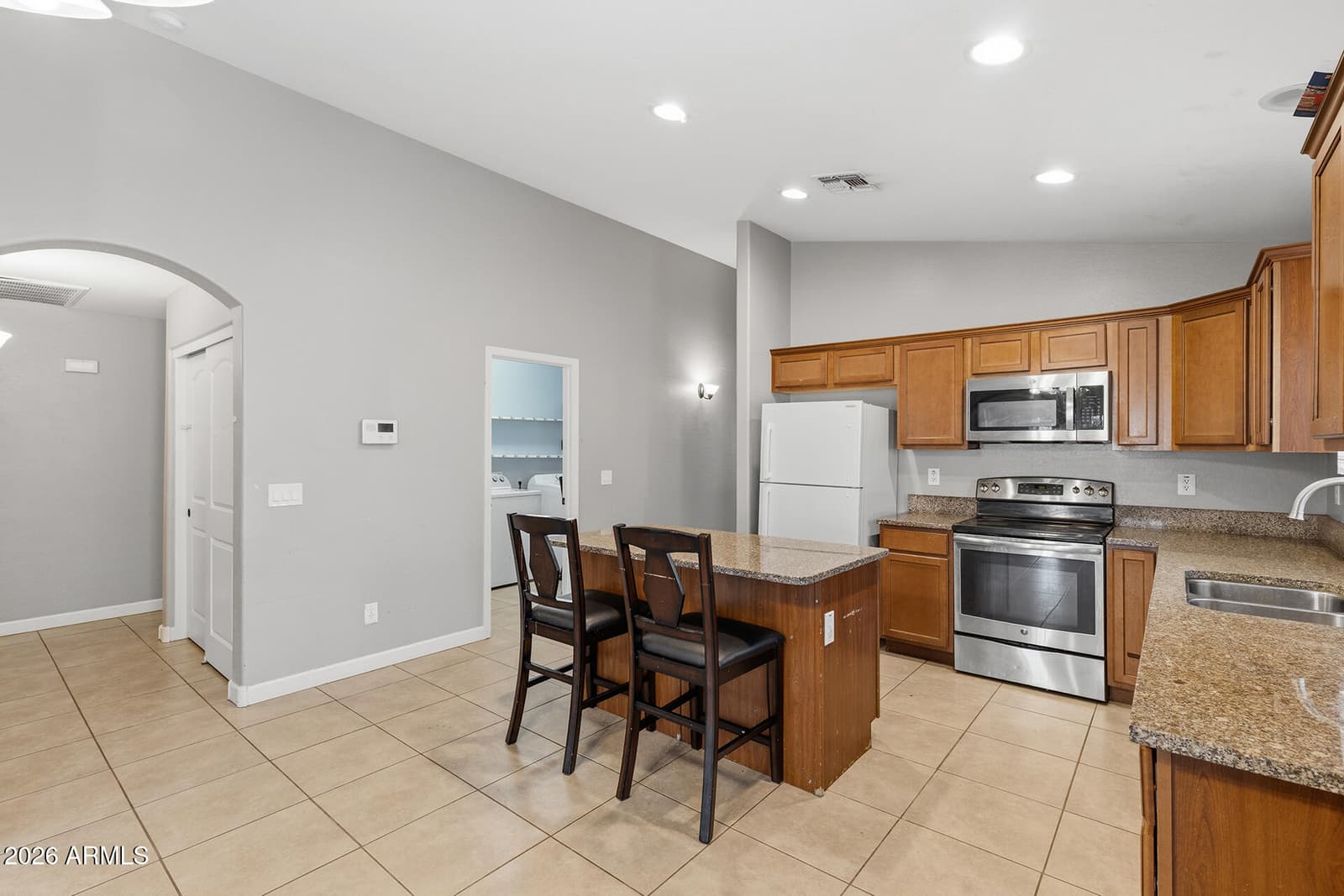21686 W Hess Avenue, Buckeye, AZ 85326 — photo 14 of 47