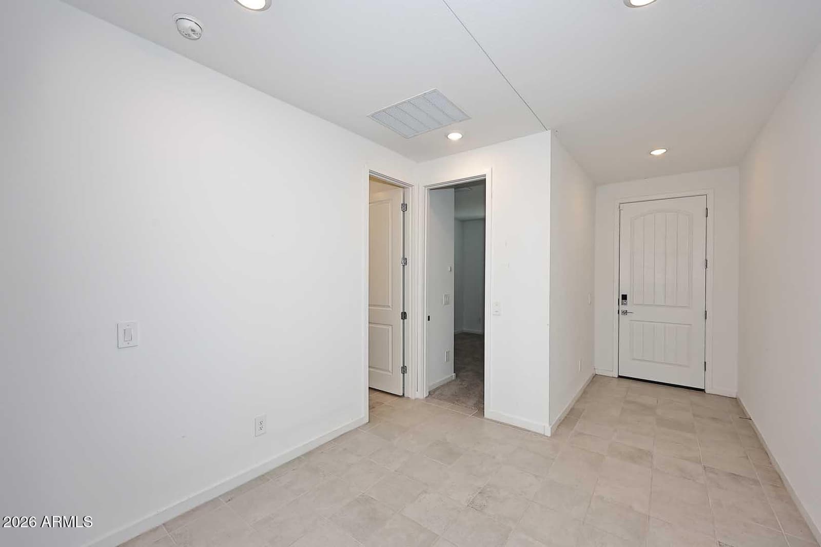 9038 S 69th Drive, Laveen, AZ 85339 — photo 4 of 45