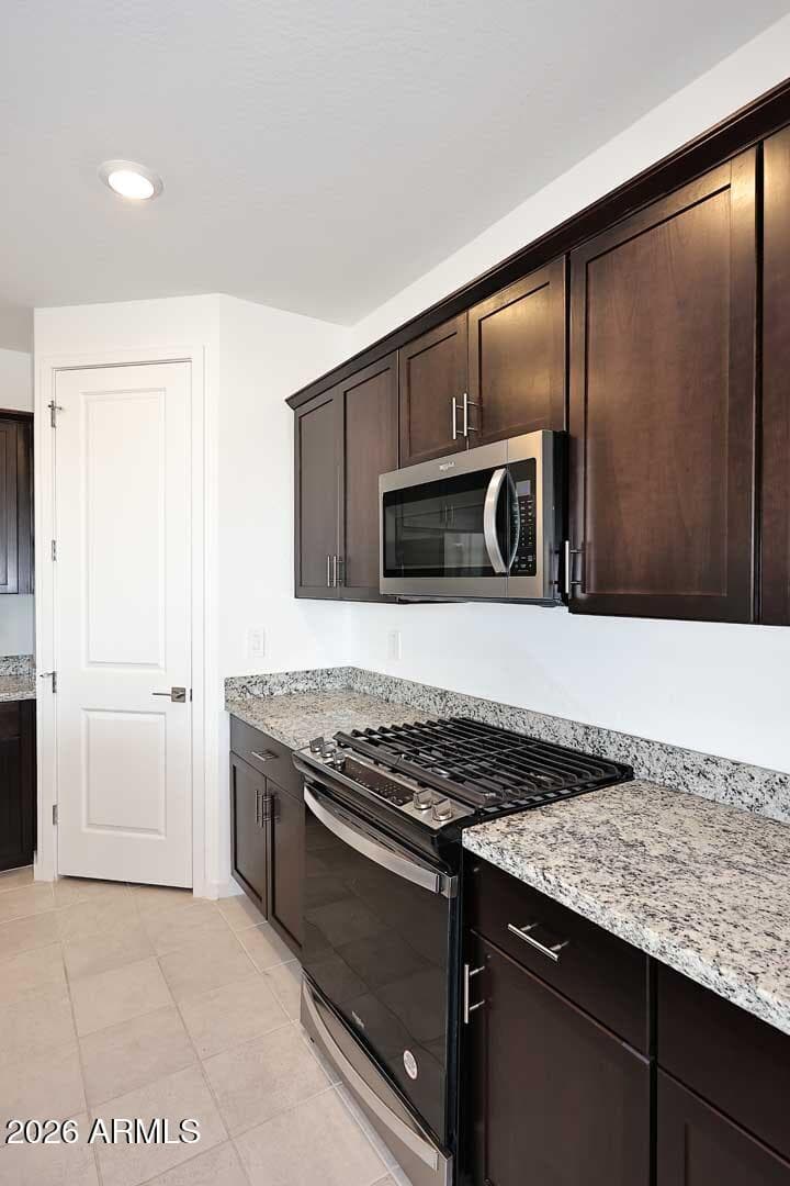 9038 S 69th Drive, Laveen, AZ 85339 — photo 14 of 45