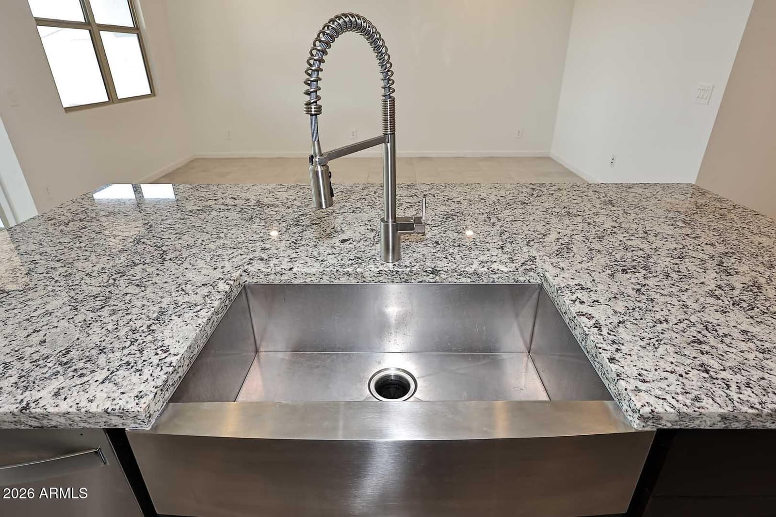 9038 S 69th Drive, Laveen, AZ 85339 — photo 15 of 45