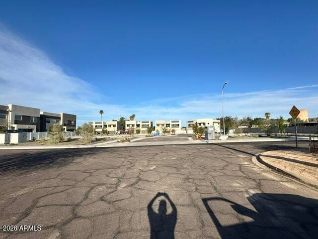 822 E Alta Vista Road, Phoenix, AZ 85042 — photo 1 of 6