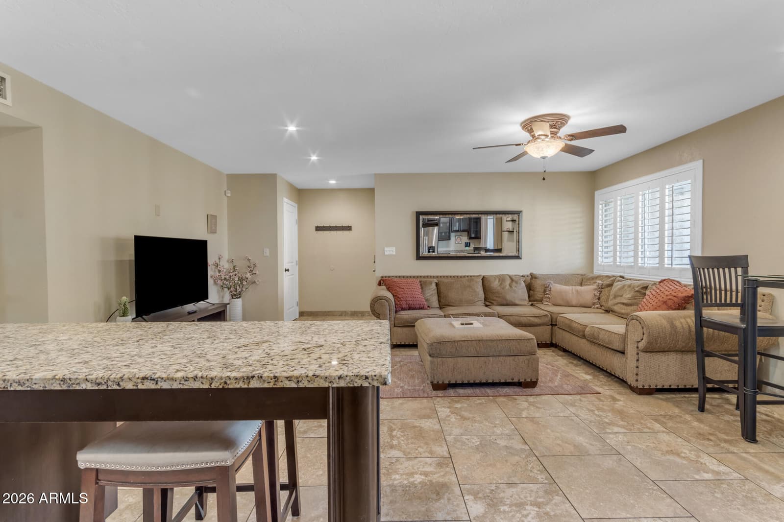 5525 E Thomas Road D5, Phoenix, AZ 85018 — photo 5 of 26
