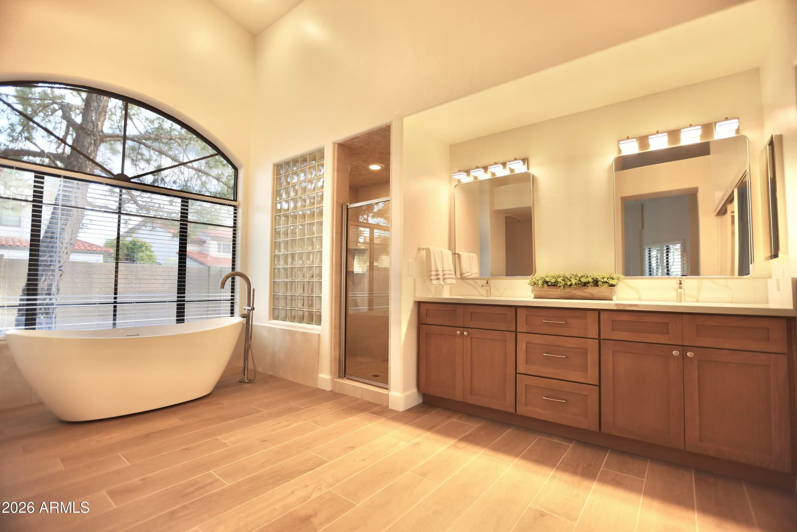 10923 E Bella Vista Drive, Scottsdale, AZ 85259 — photo 17 of 40