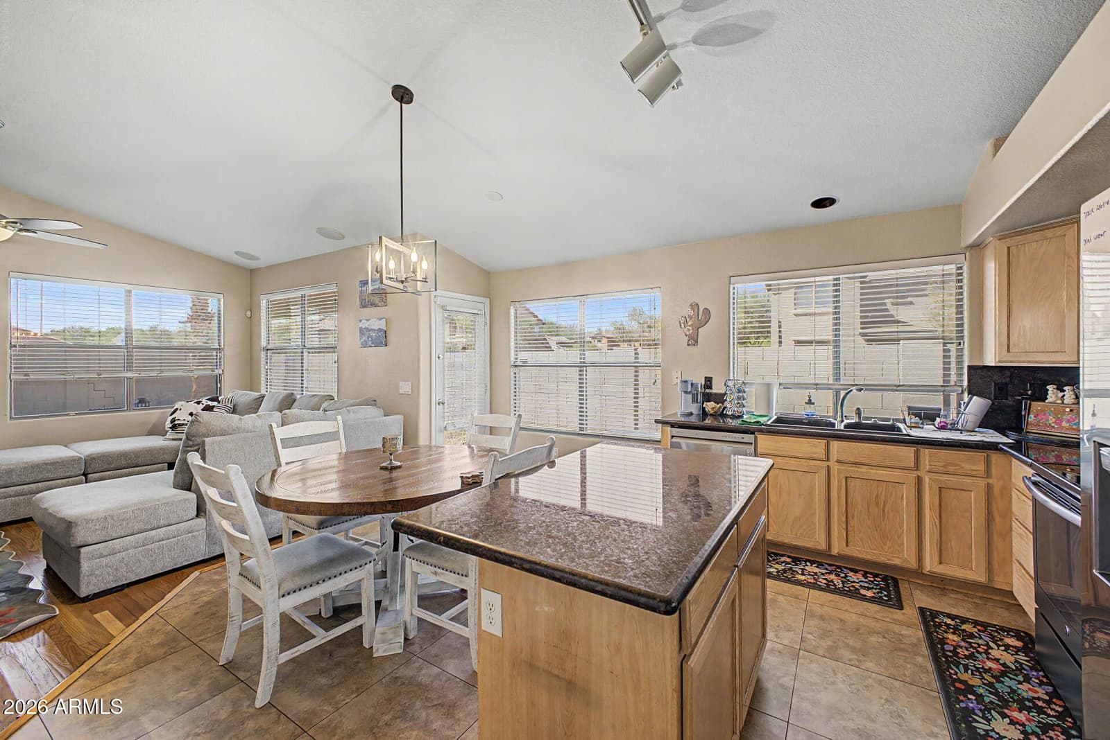 20922 N 38th Place, Phoenix, AZ 85050 — photo 14 of 30