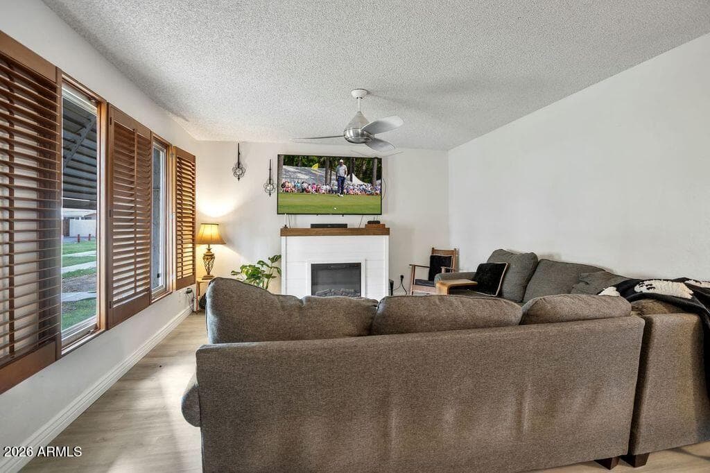 4442 W Solano Drive S, Glendale, AZ 85301 — photo 4 of 35