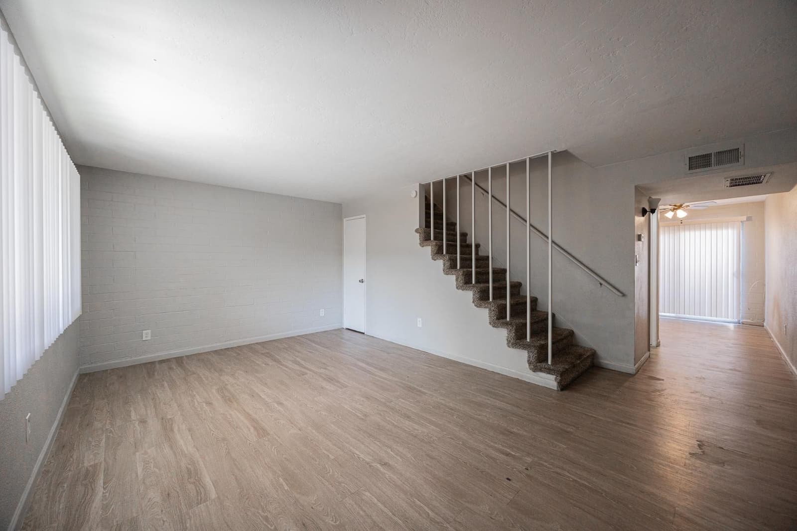 6565 N 19th Avenue 53, Phoenix, AZ 85015 — photo 5 of 25