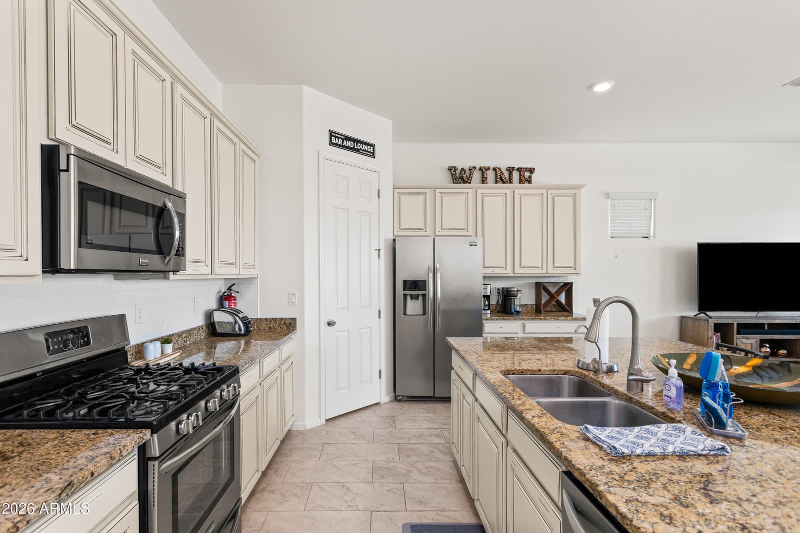 13161 W Avenida Del Rey, Peoria, AZ 85383 — photo 15 of 46
