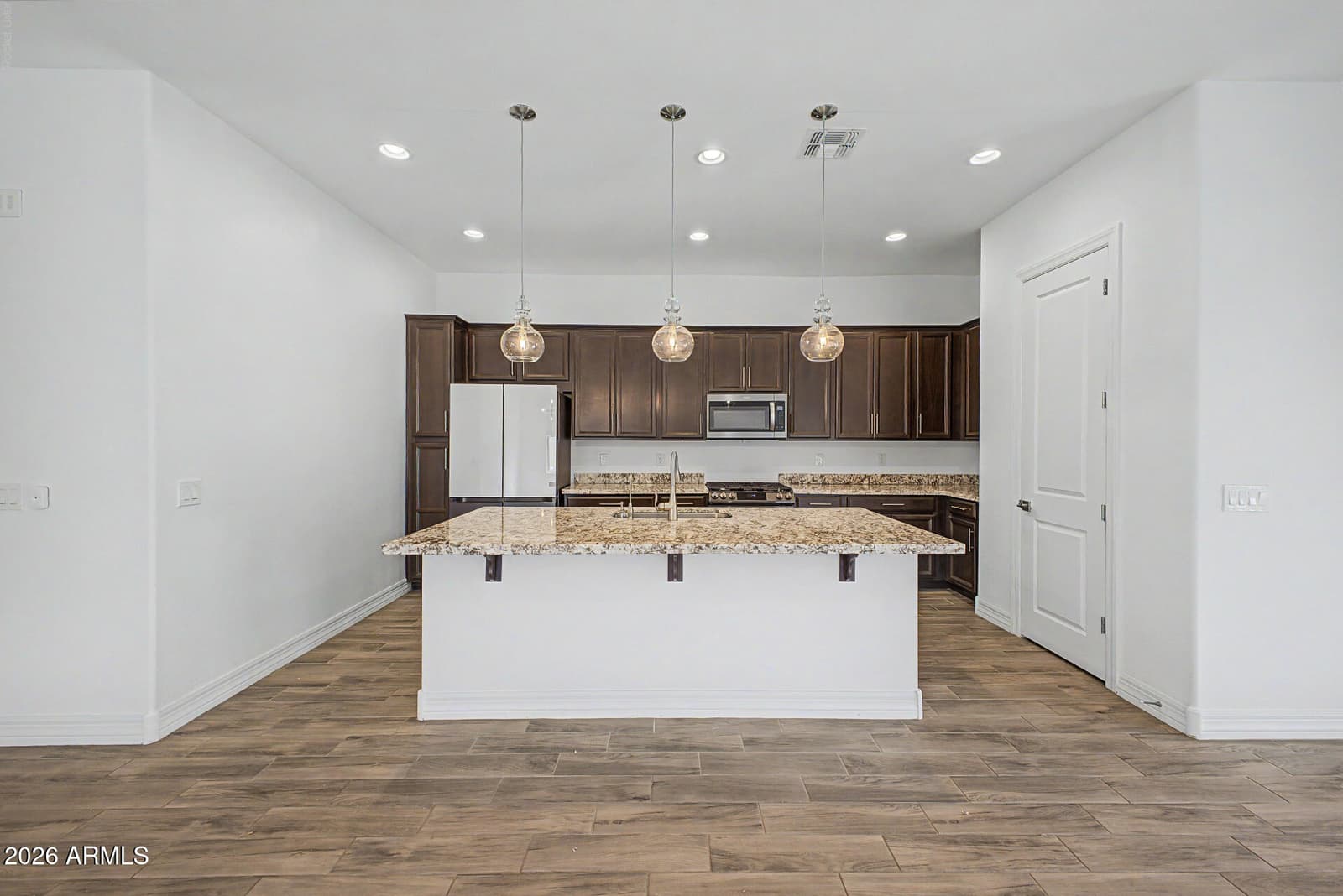 16815 W Allen Street, Goodyear, AZ 85338 — photo 10 of 37