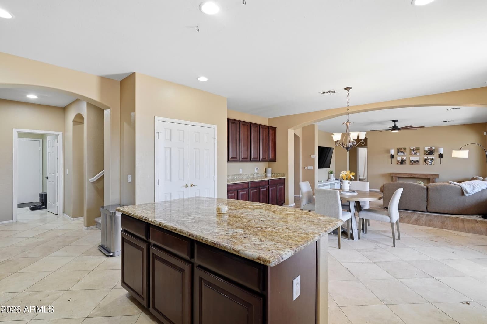 8357 W San Miguel Avenue, Glendale, AZ 85305 — photo 10 of 31