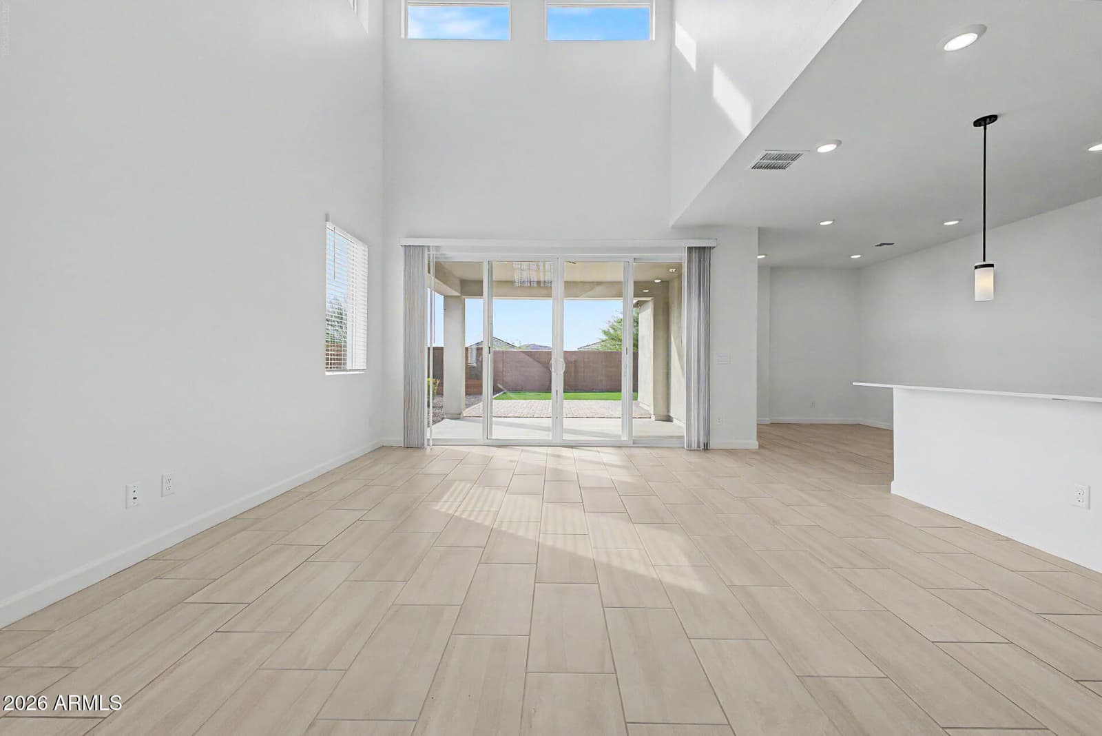 6822 W Andrea Drive, Peoria, AZ 85383 — photo 4 of 33