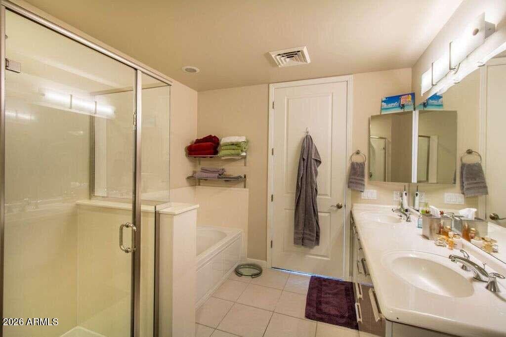 1 E Lexington Avenue 1004, Phoenix, AZ 85012 — photo 13 of 40