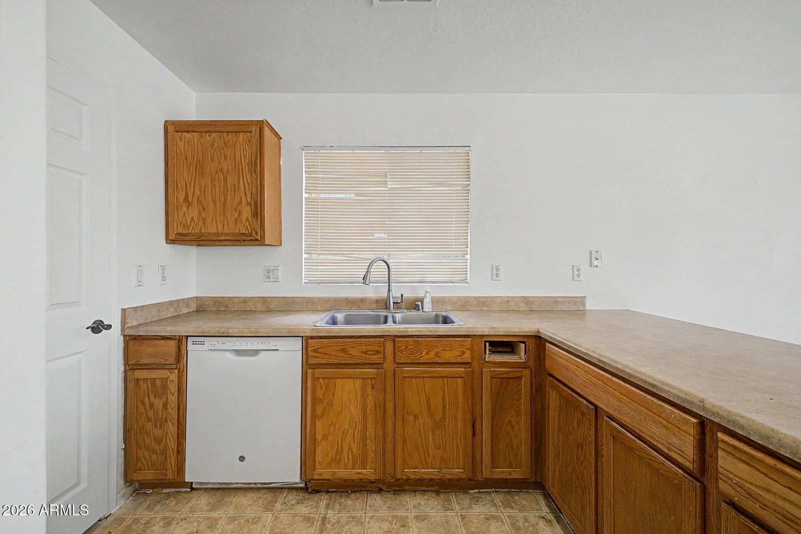 10602 W Papago Street, Tolleson, AZ 85353 — photo 9 of 20