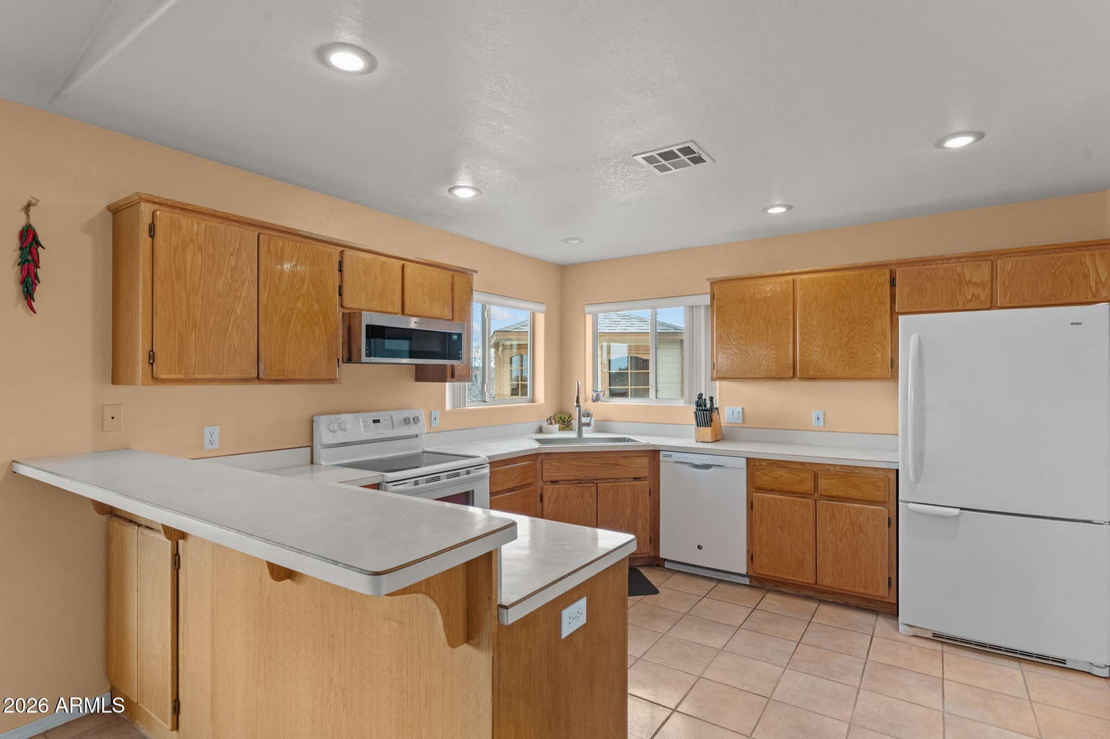 1315 N Mule Deer Trail, Wickenburg, AZ 85390 — photo 11 of 35