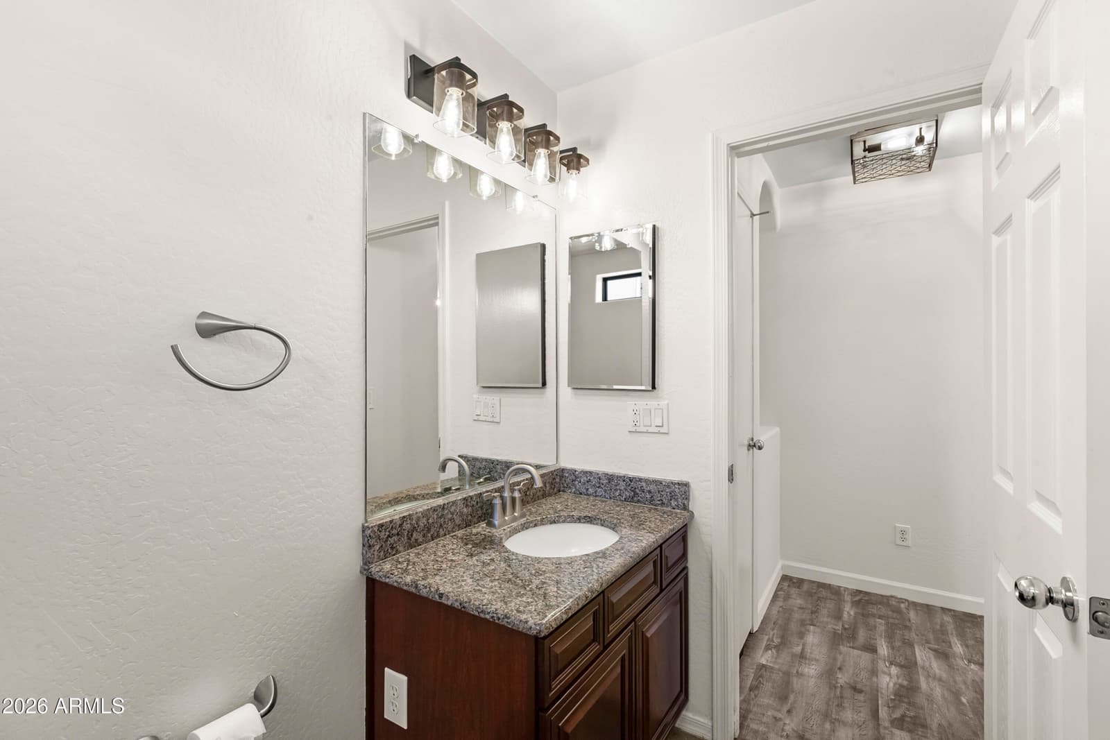 2272 E Cochise Avenue, Apache Junction, AZ 85119 — photo 23 of 43