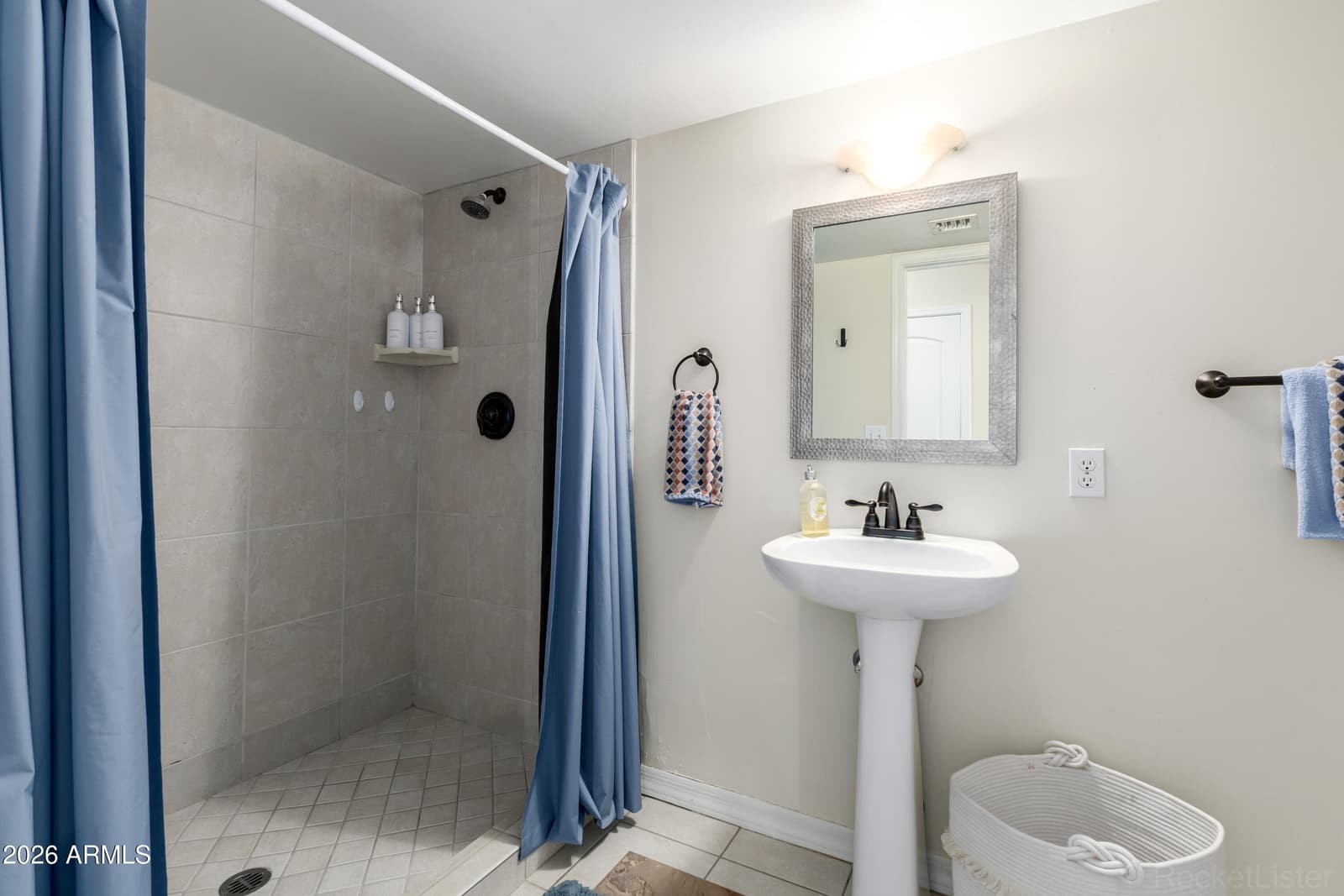 13022 N Mountainside Drive B, Fountain Hills, AZ 85268 — photo 13 of 25